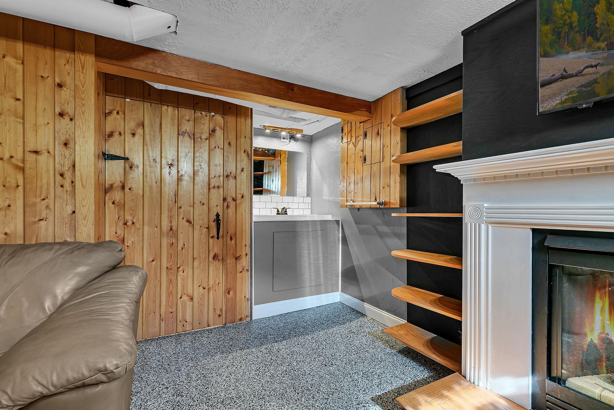 440 River Drive W Property Photo 23