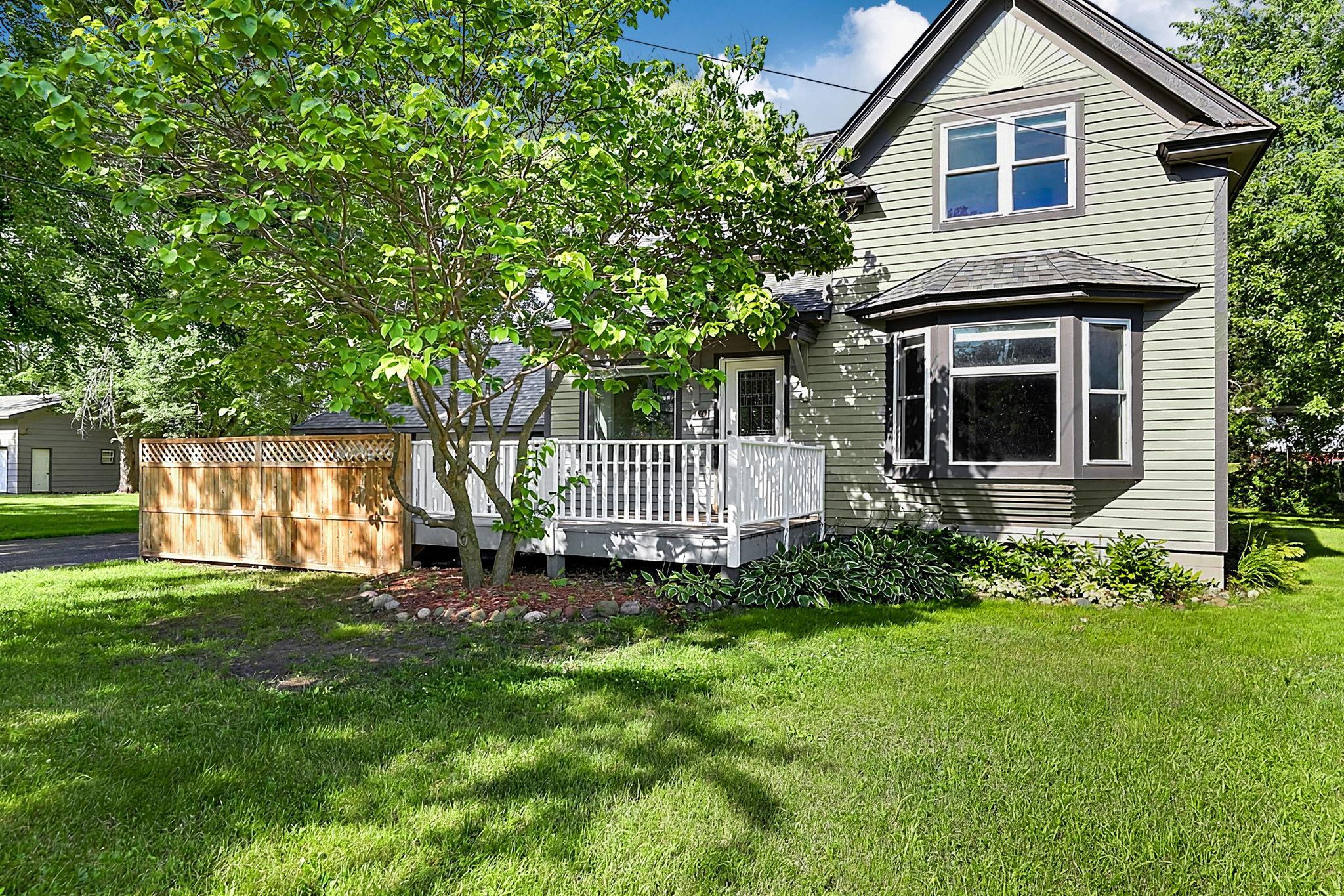 440 River Drive W Property Photo 31