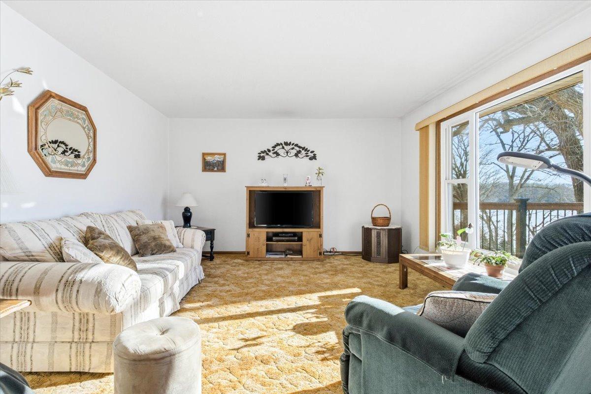 20611 Becker Lake Circle Property Photo 12
