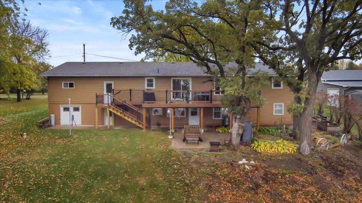 20611 Becker Lake Circle Property Photo 44