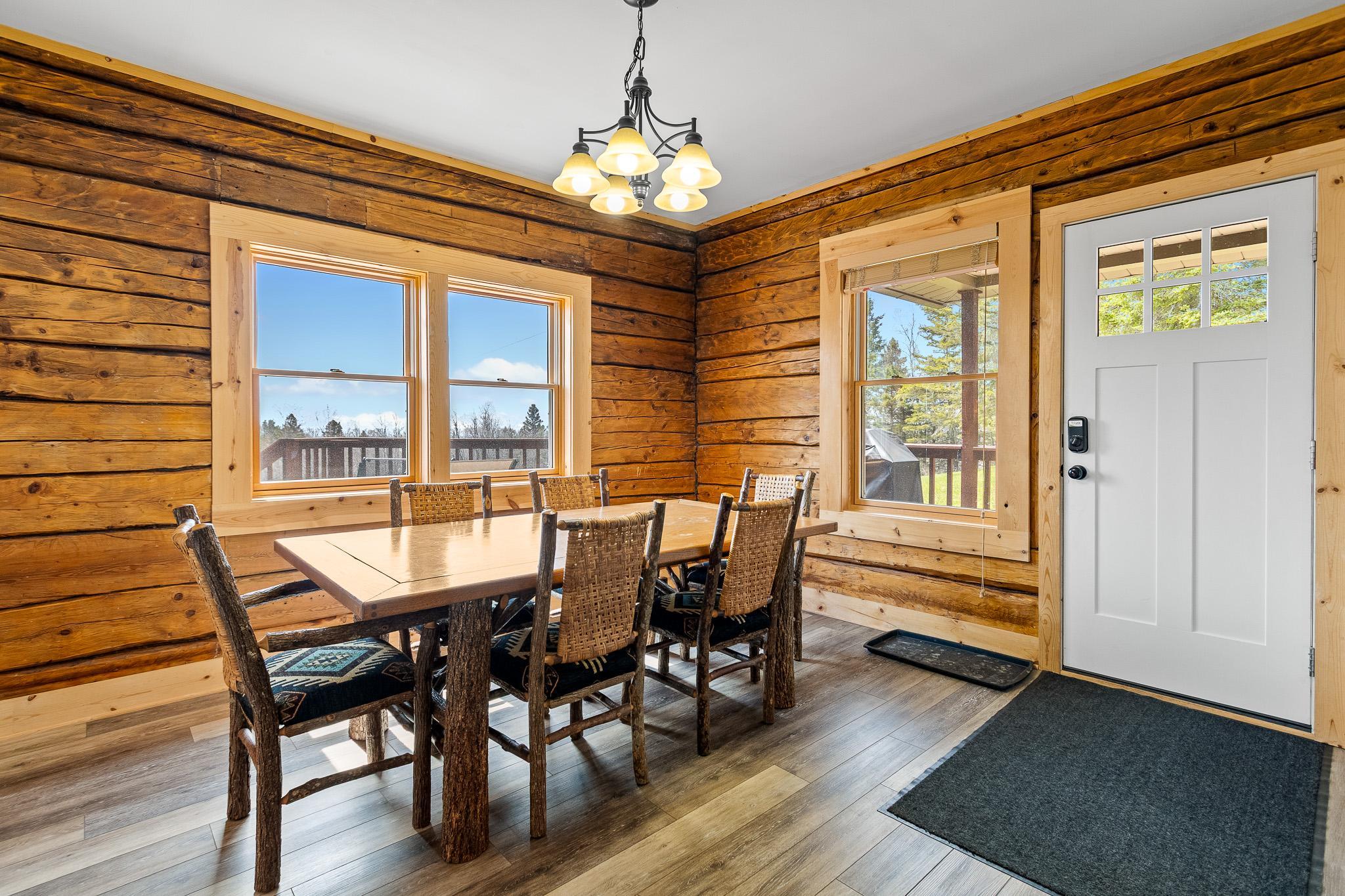 6076 Highway 61 Property Photo 4