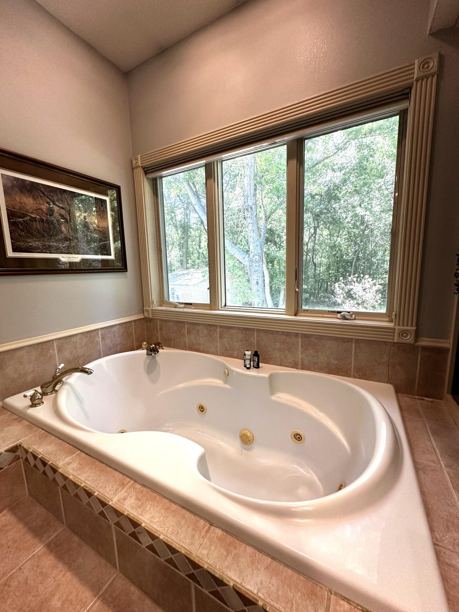501 4th Street E Property Photo 12