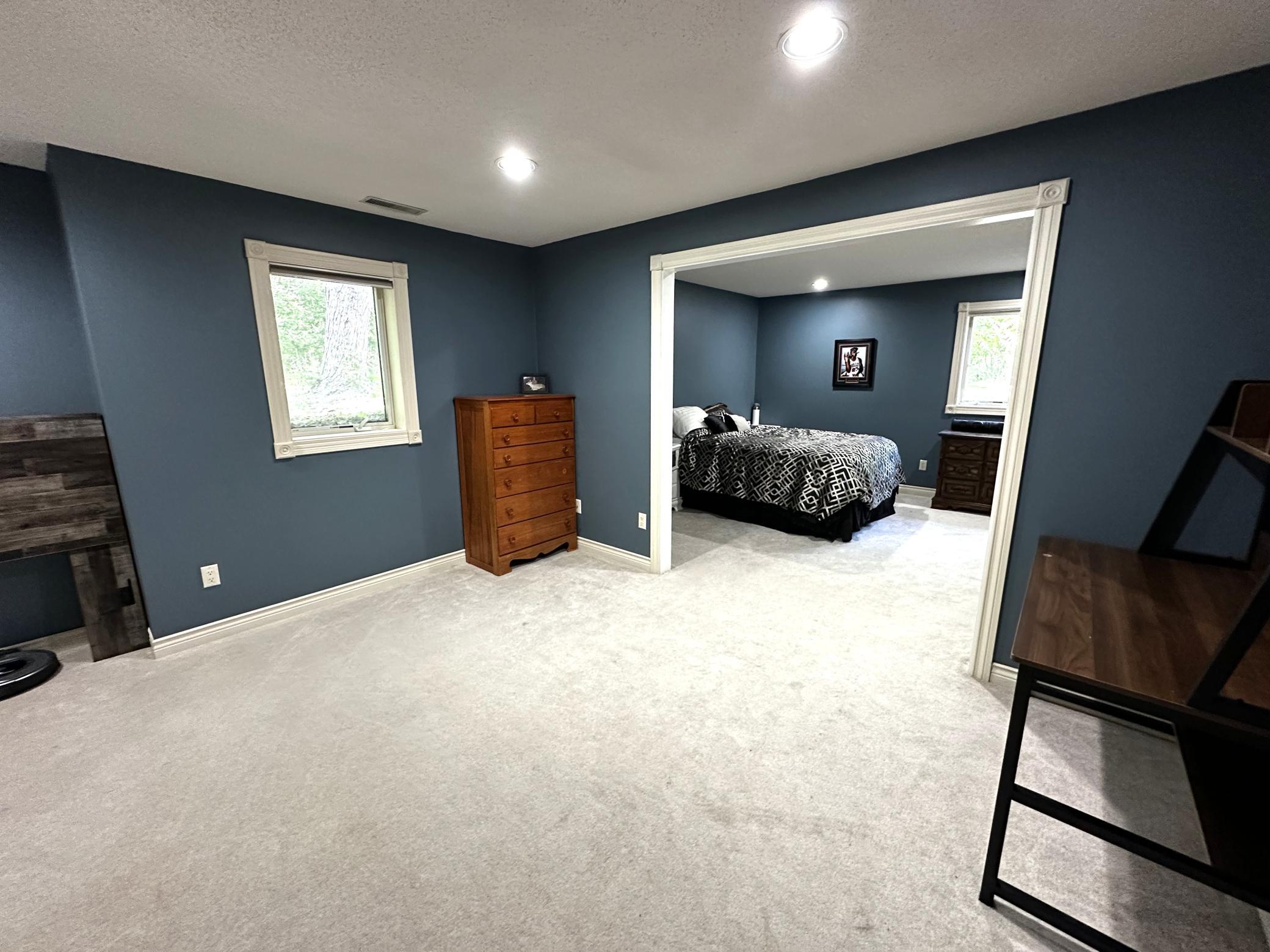 501 4th Street E Property Photo 23