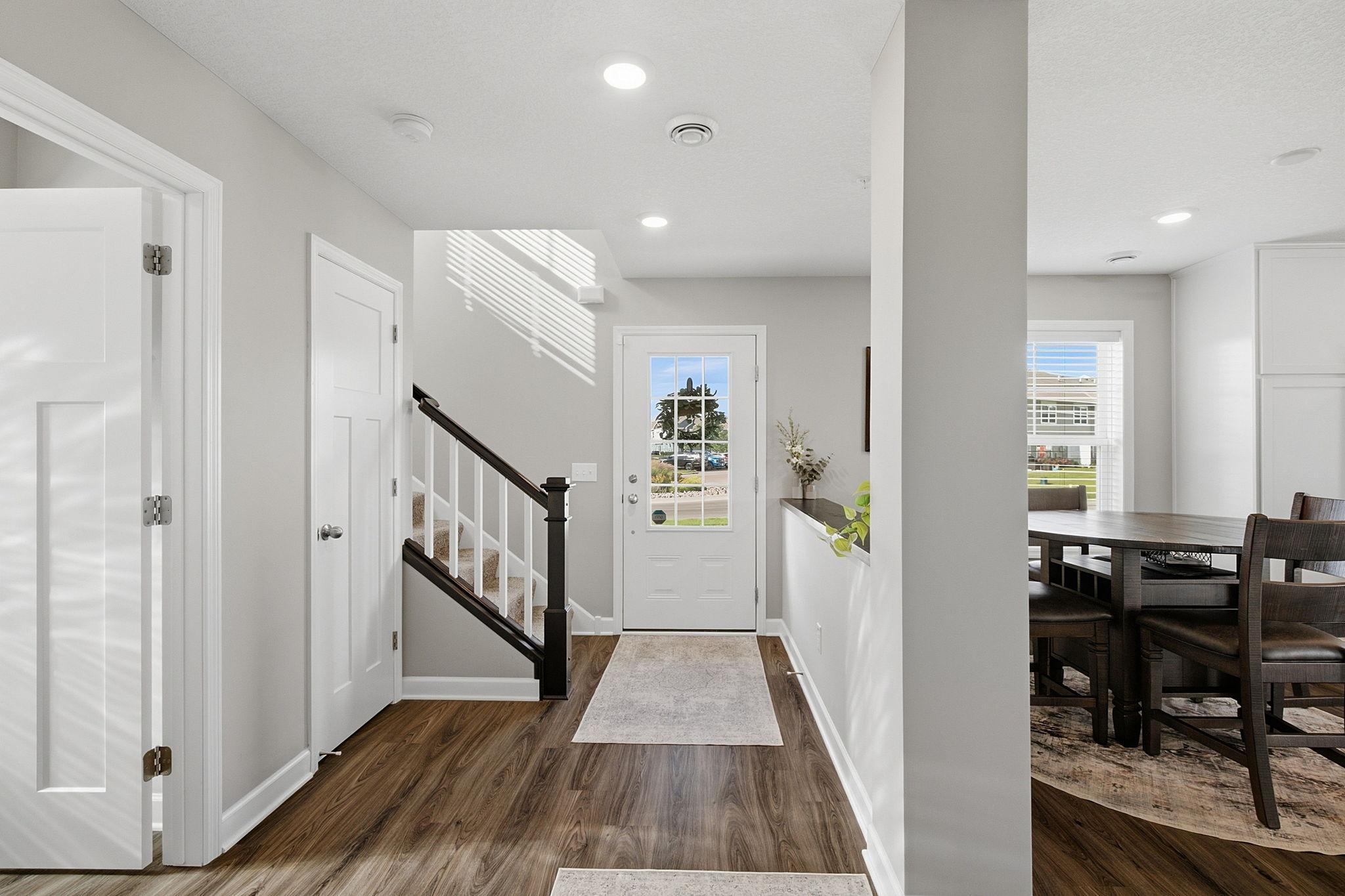 14300 Arctic Circle Property Photo 6