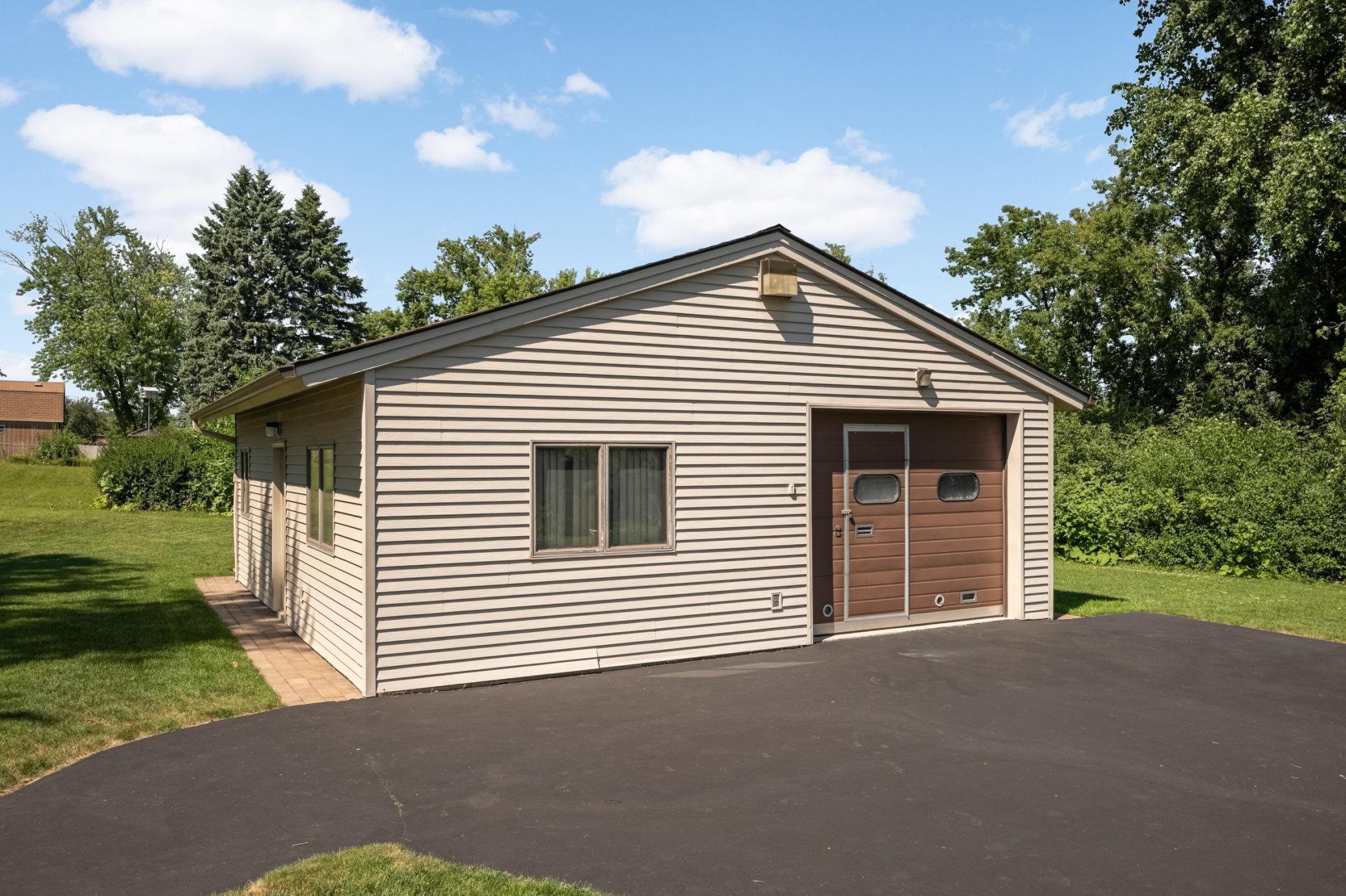 3140 Quarry Court Property Photo 29