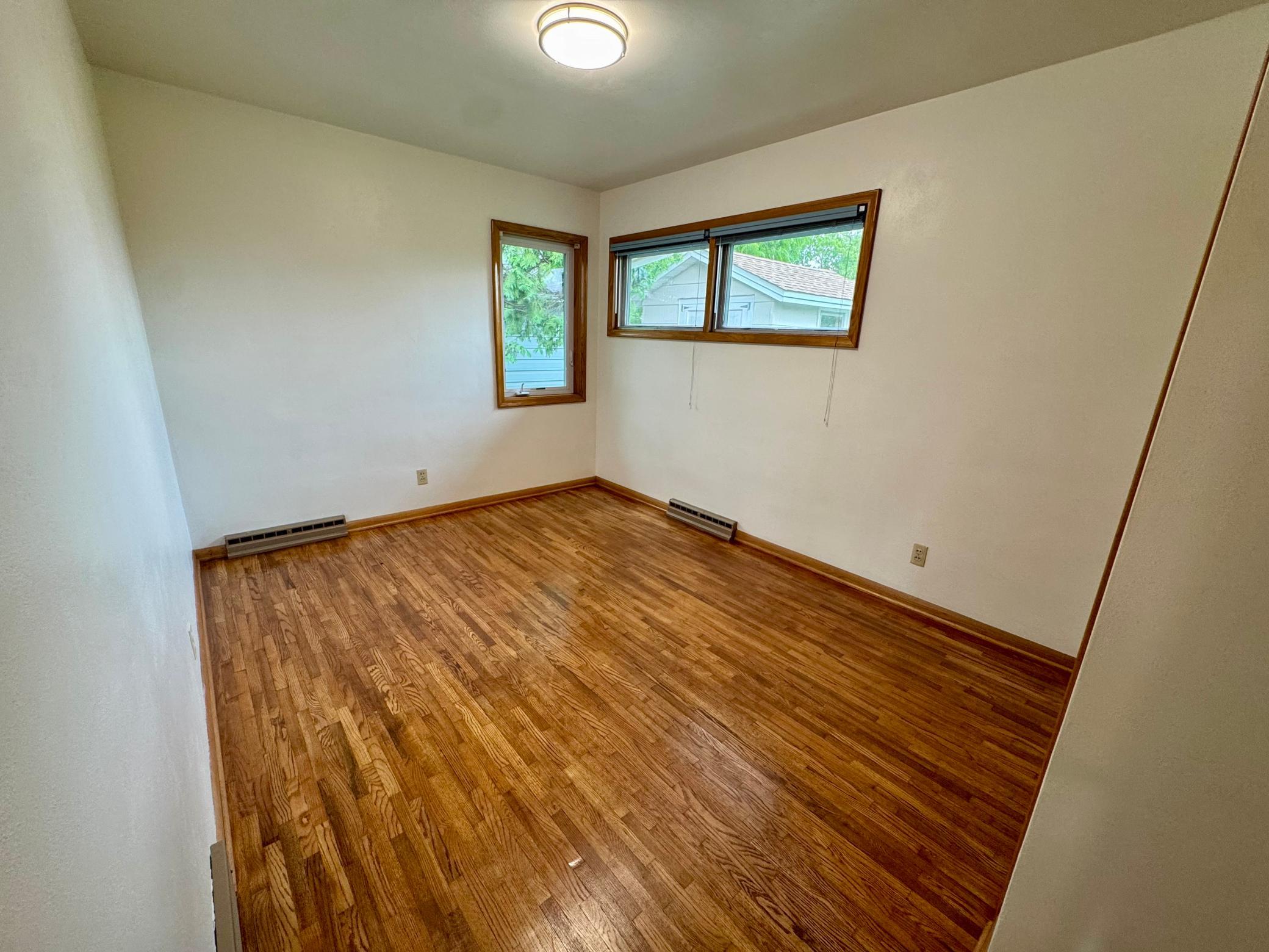 1706 Irvine Avenue Nw Property Photo 6