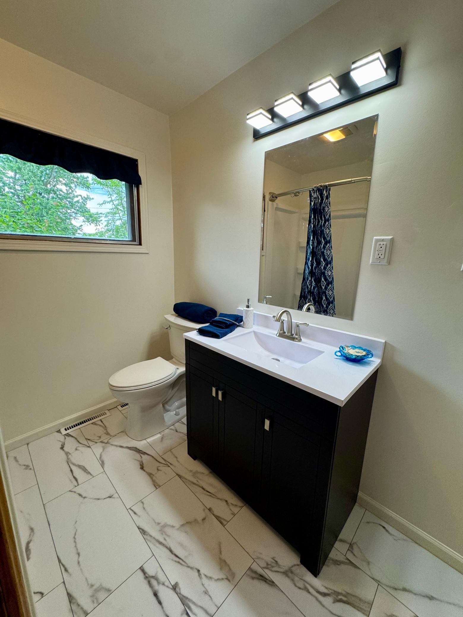 1706 Irvine Avenue Nw Property Photo 26