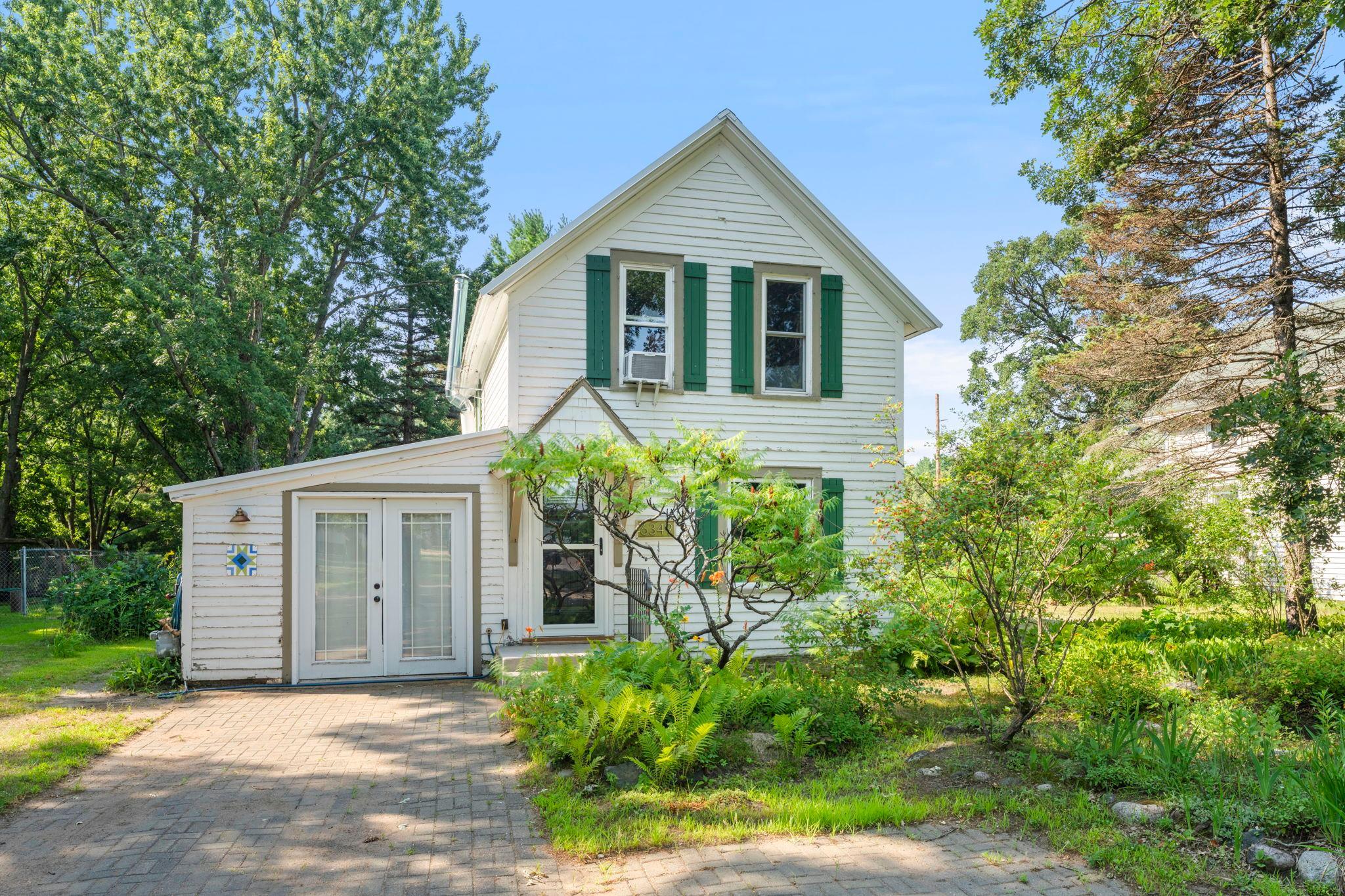 6349 Oak Street Property Photo 1