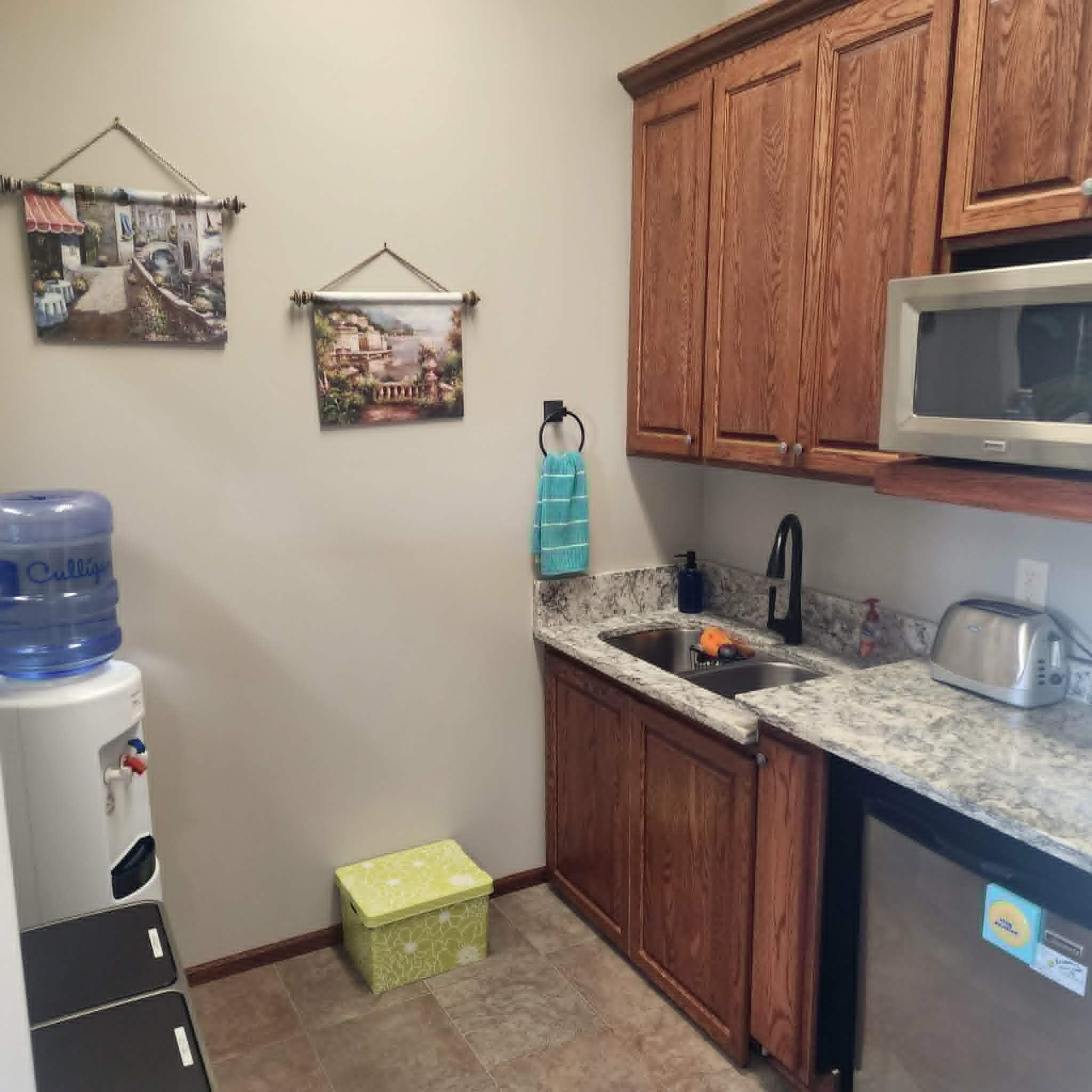 2143 Northdale Boulevard Nw Property Photo 7