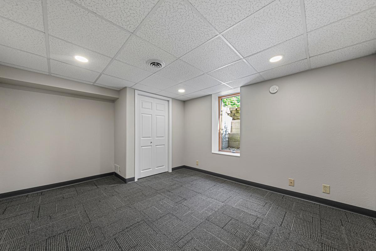 104 River Street Property Photo 8