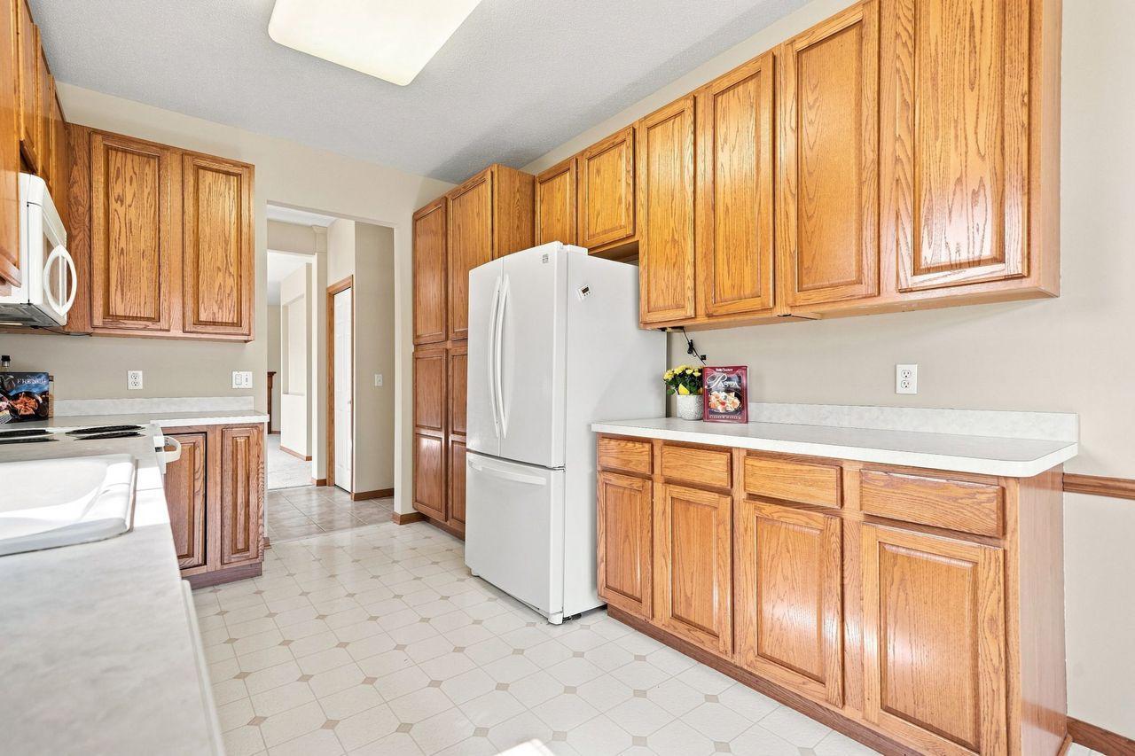 14795 Bloomfield Circle Property Photo 8