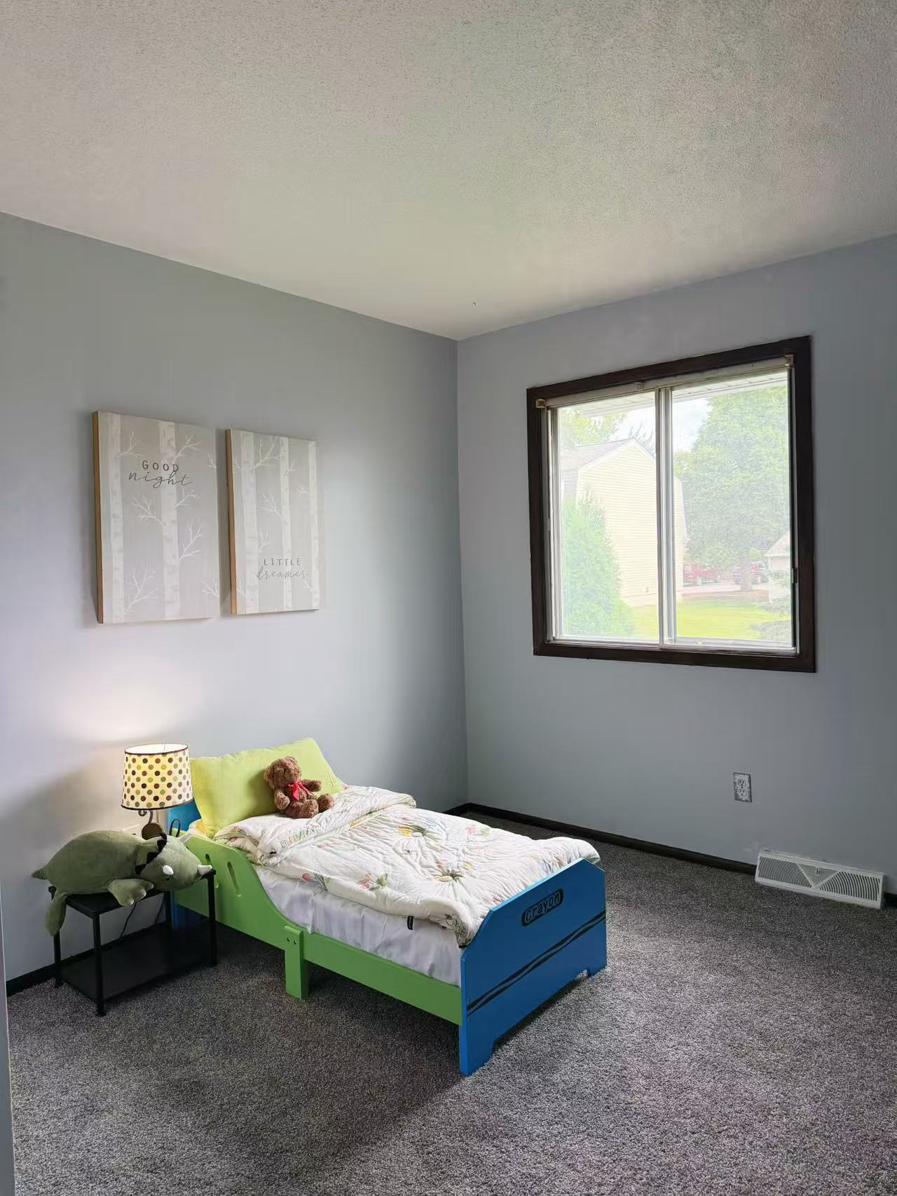 2342 Dorland Drive E Property Photo 11