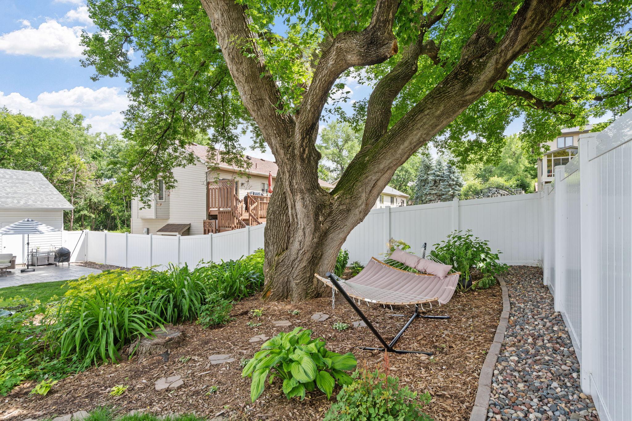 2551 Cypress Street Property Photo 47
