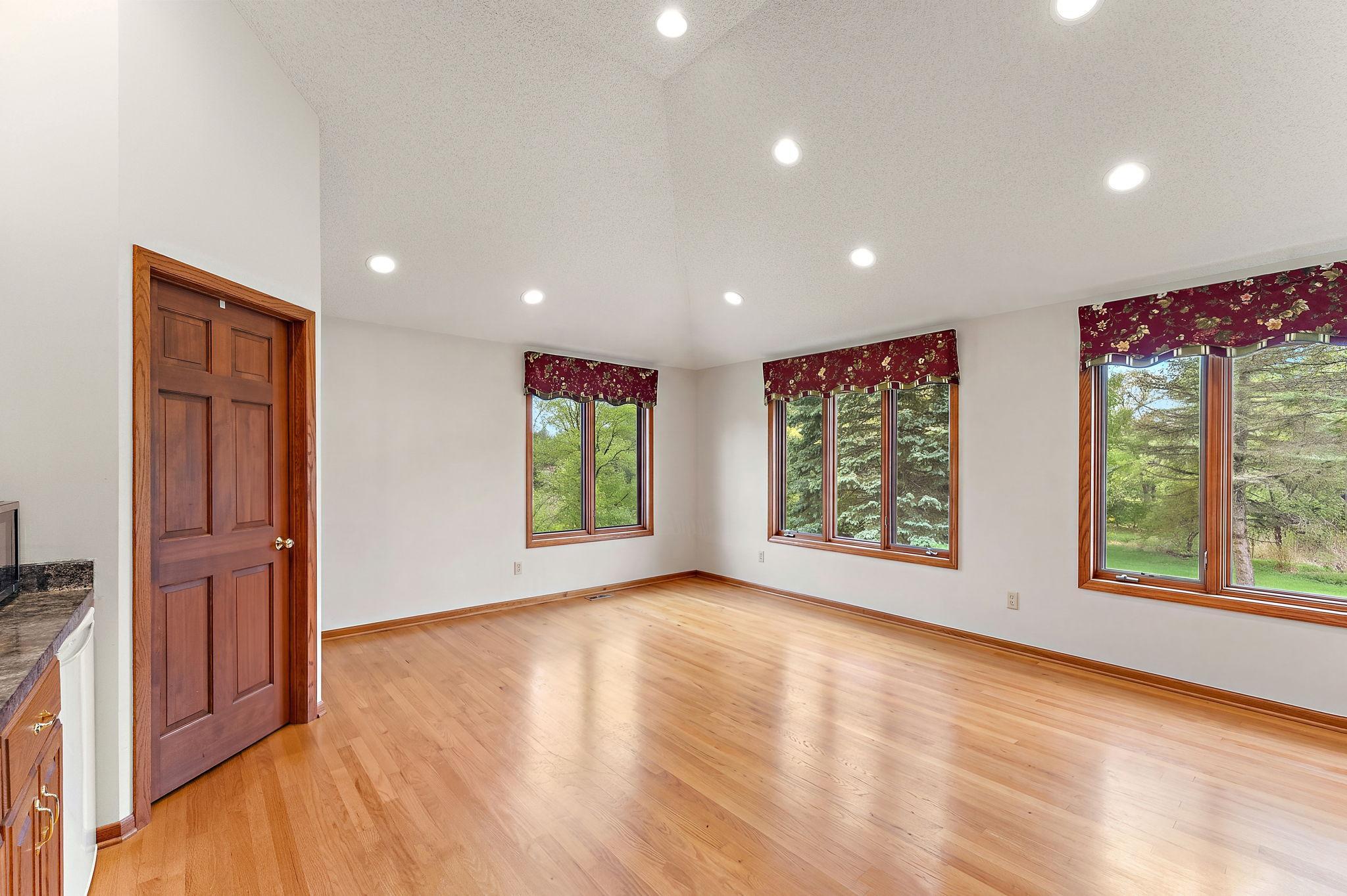 13145 4th Street N Property Photo 6