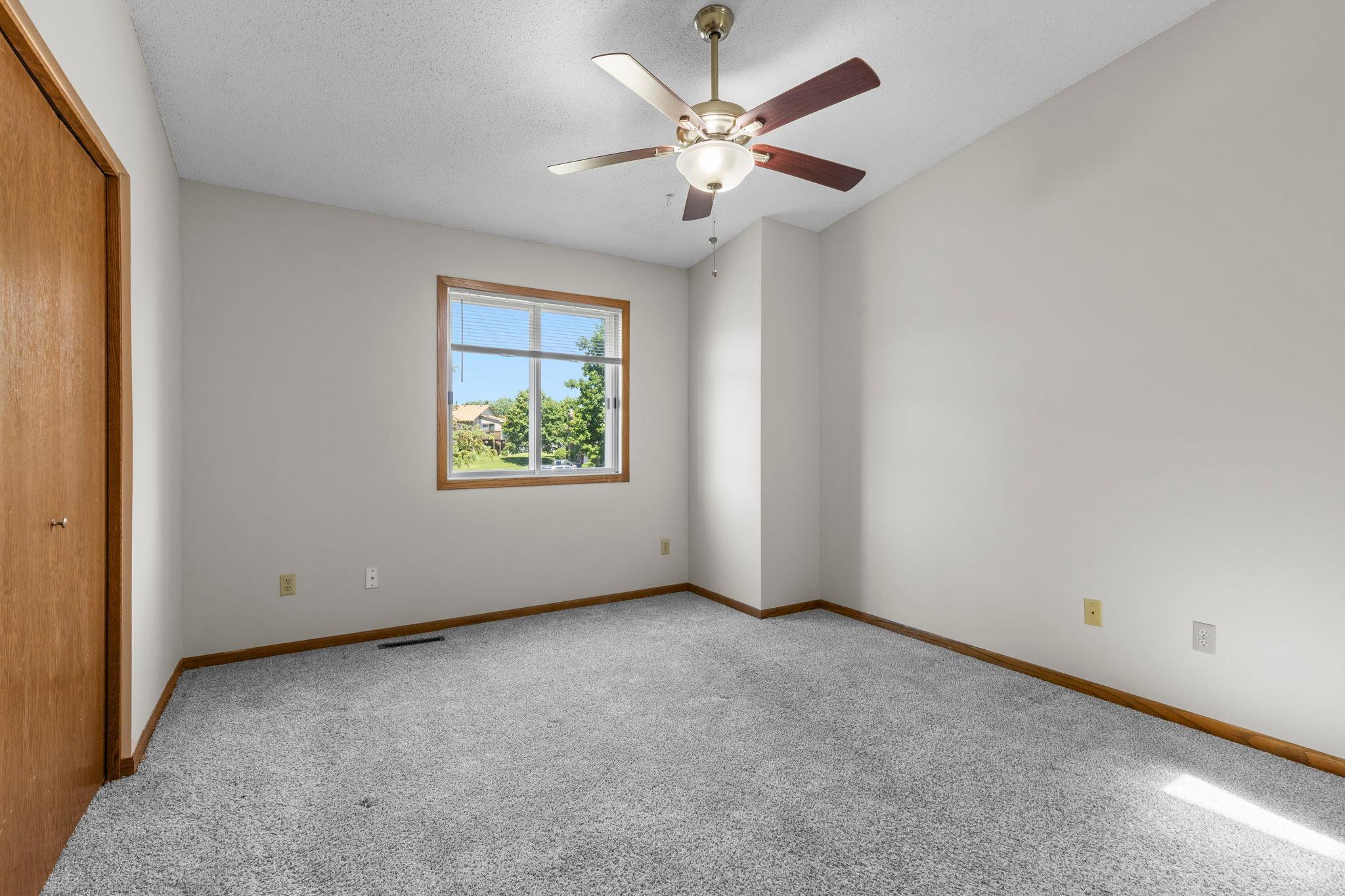 15720 Griffon Path Property Photo 16
