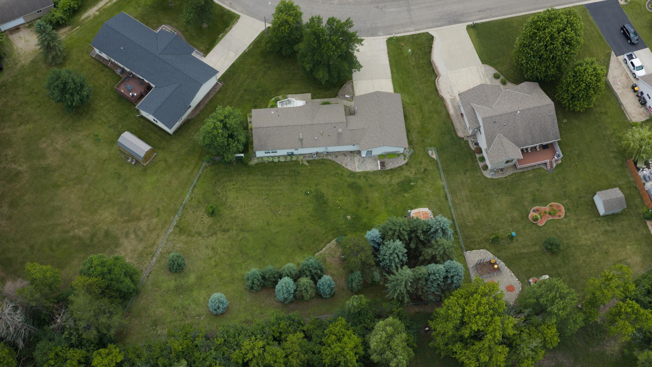 113 E Ridgeview Drive Property Photo 2