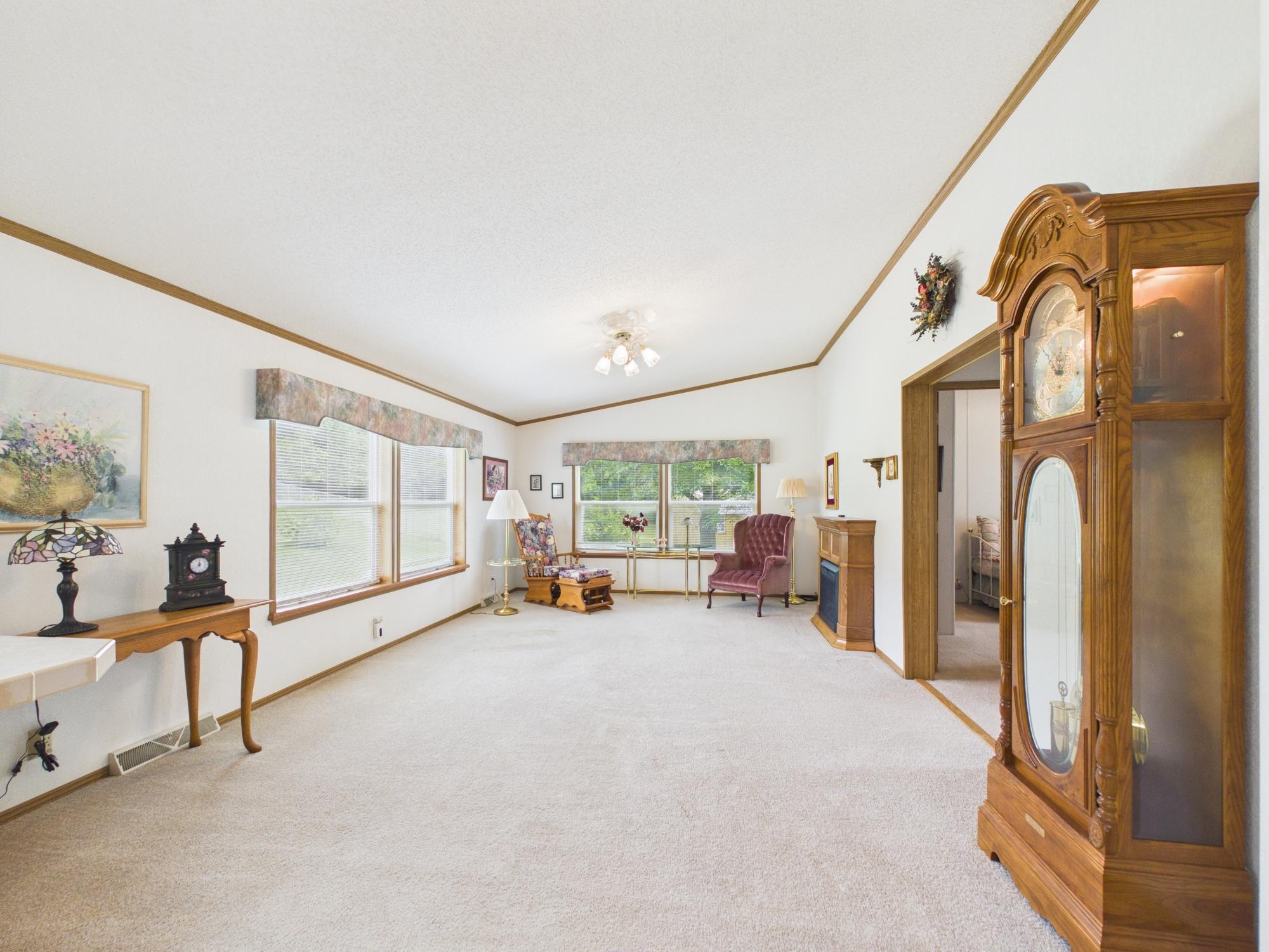 113 E Ridgeview Drive Property Photo 14