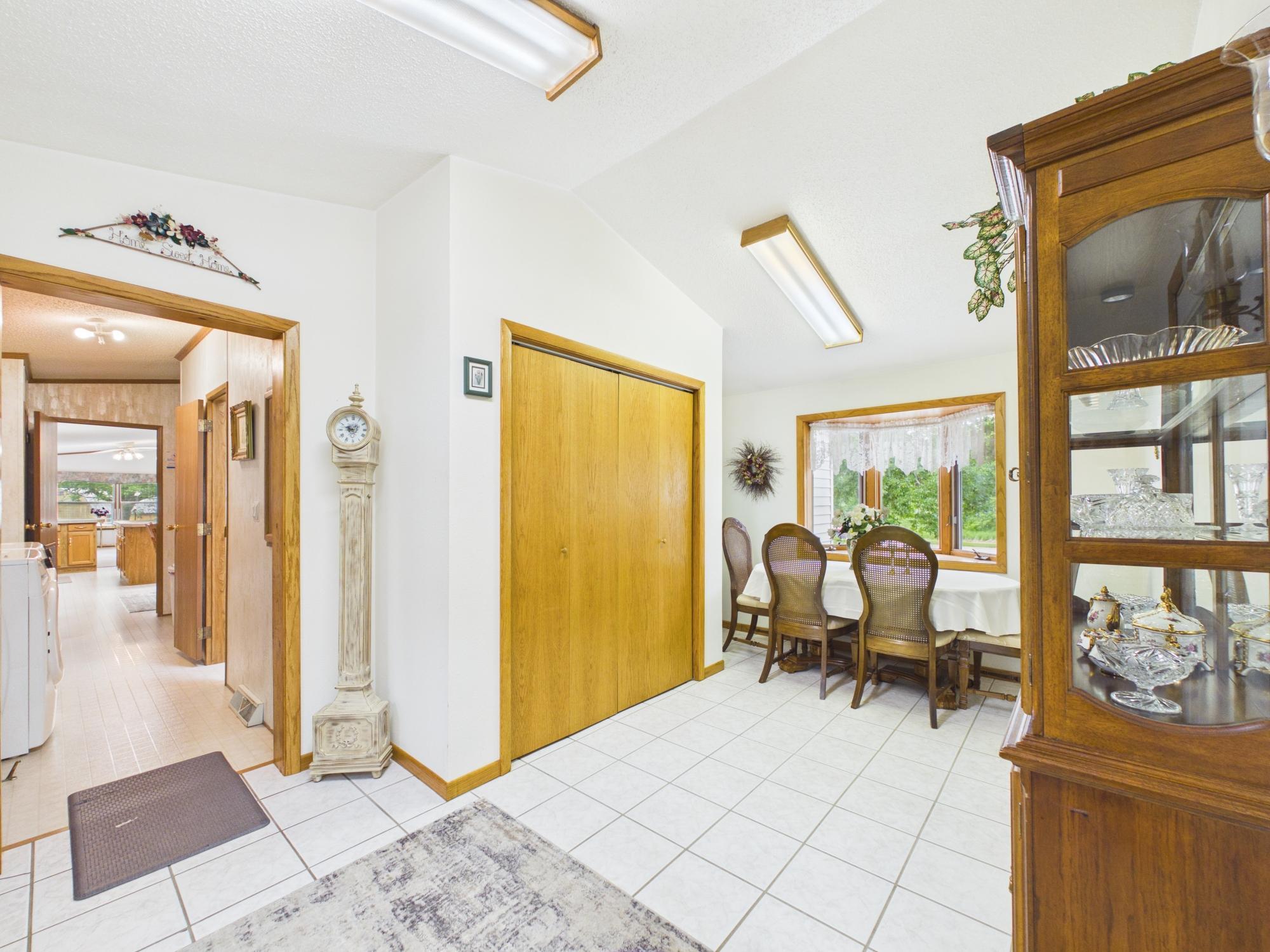 113 E Ridgeview Drive Property Photo 21