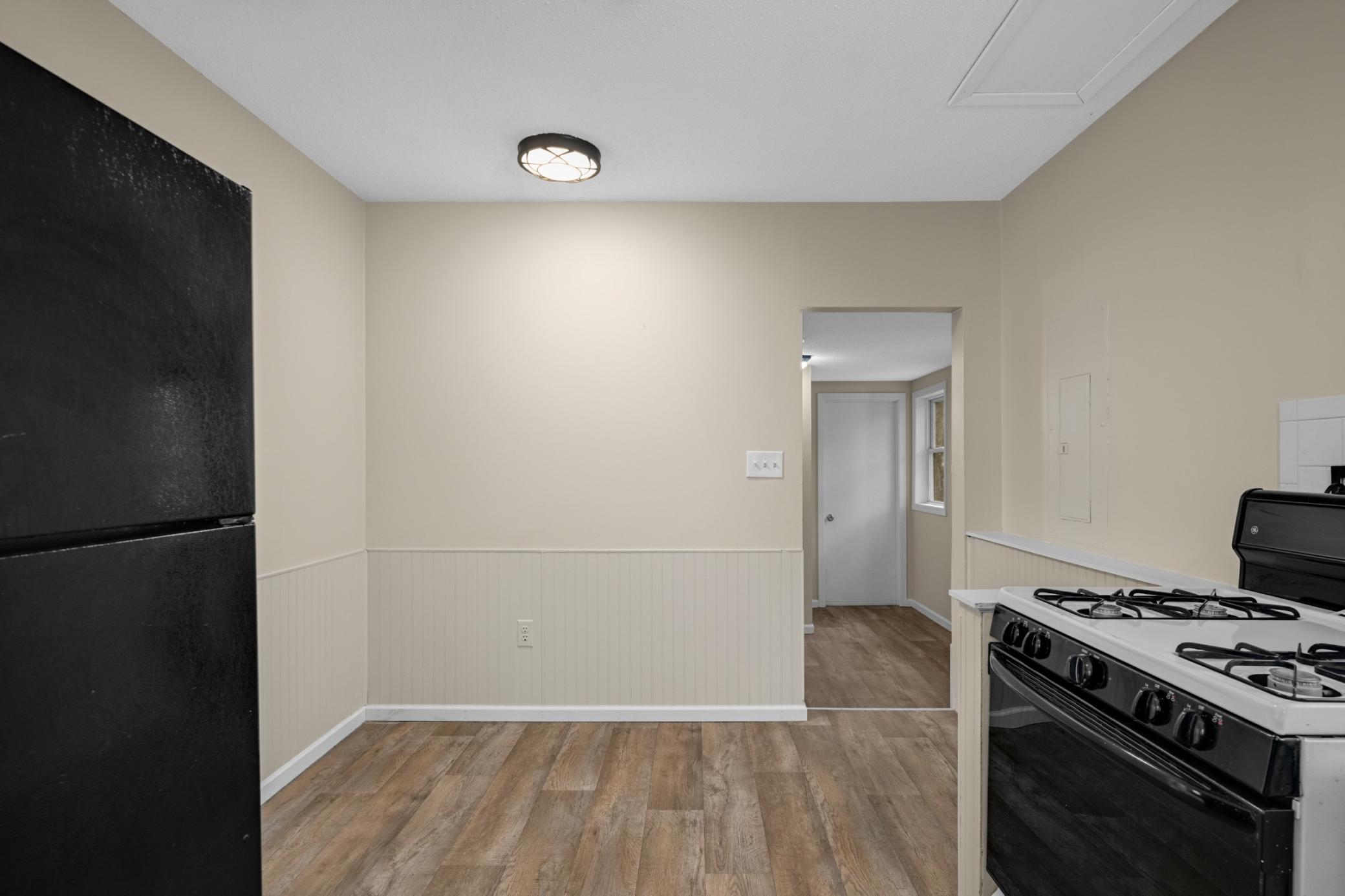 5030 Brent Avenue Property Photo 6