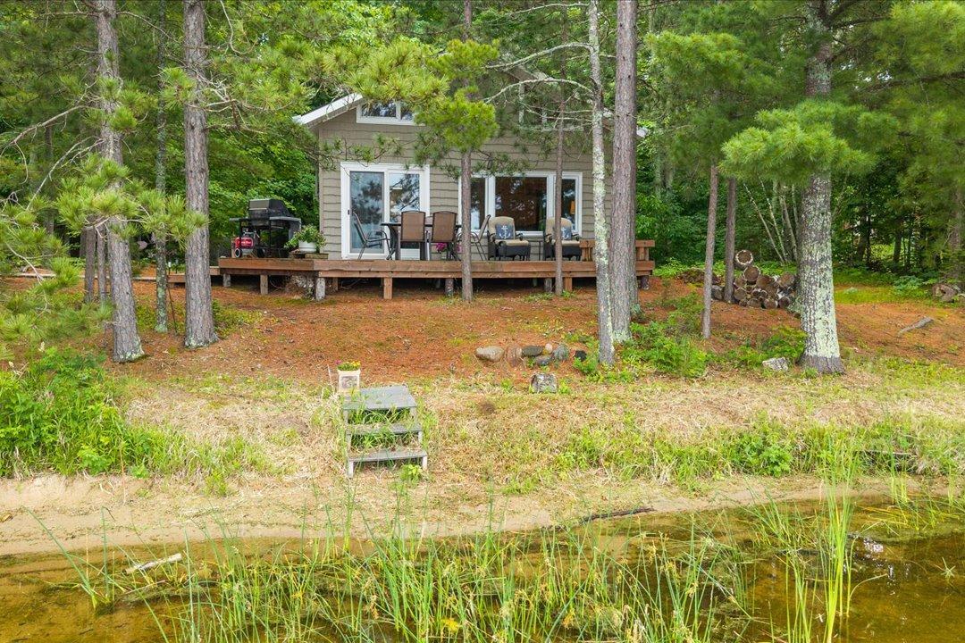 10401 Vermillion Point Drive Ne Property Photo 1