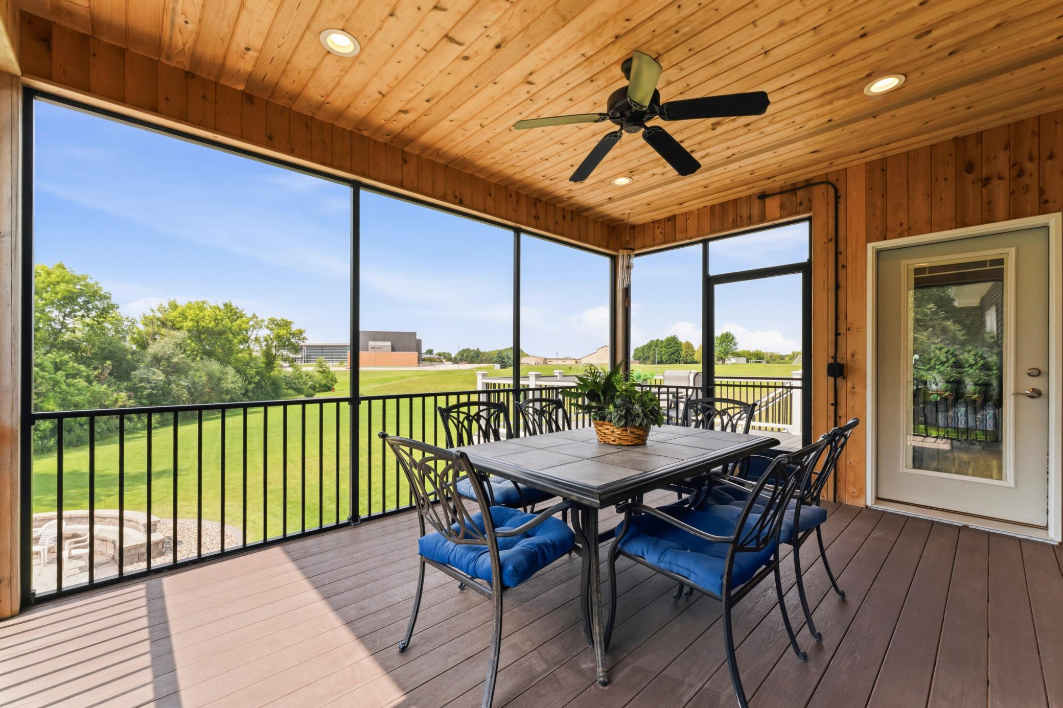 511 21st Place Ne Property Photo 26