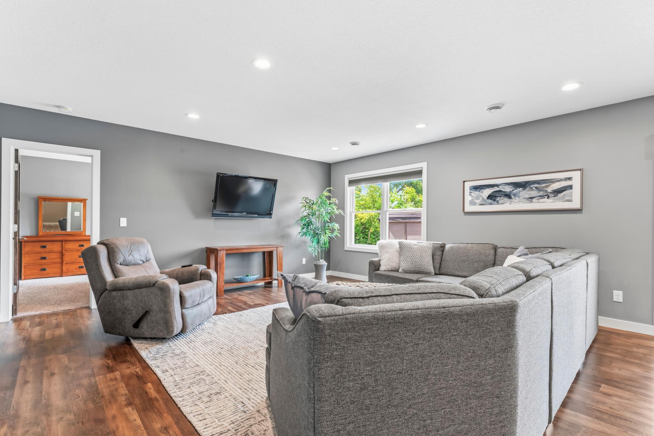 511 21st Place Ne Property Photo 27
