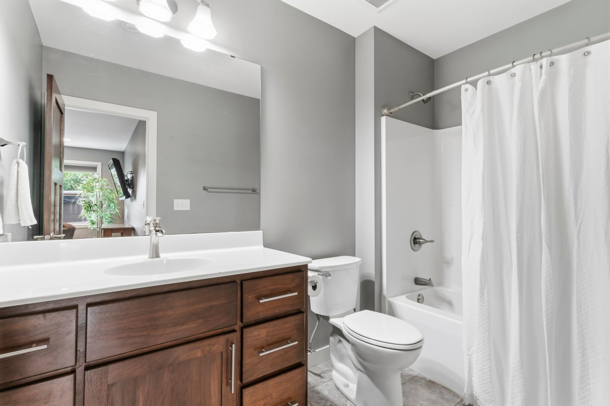 511 21st Place Ne Property Photo 34