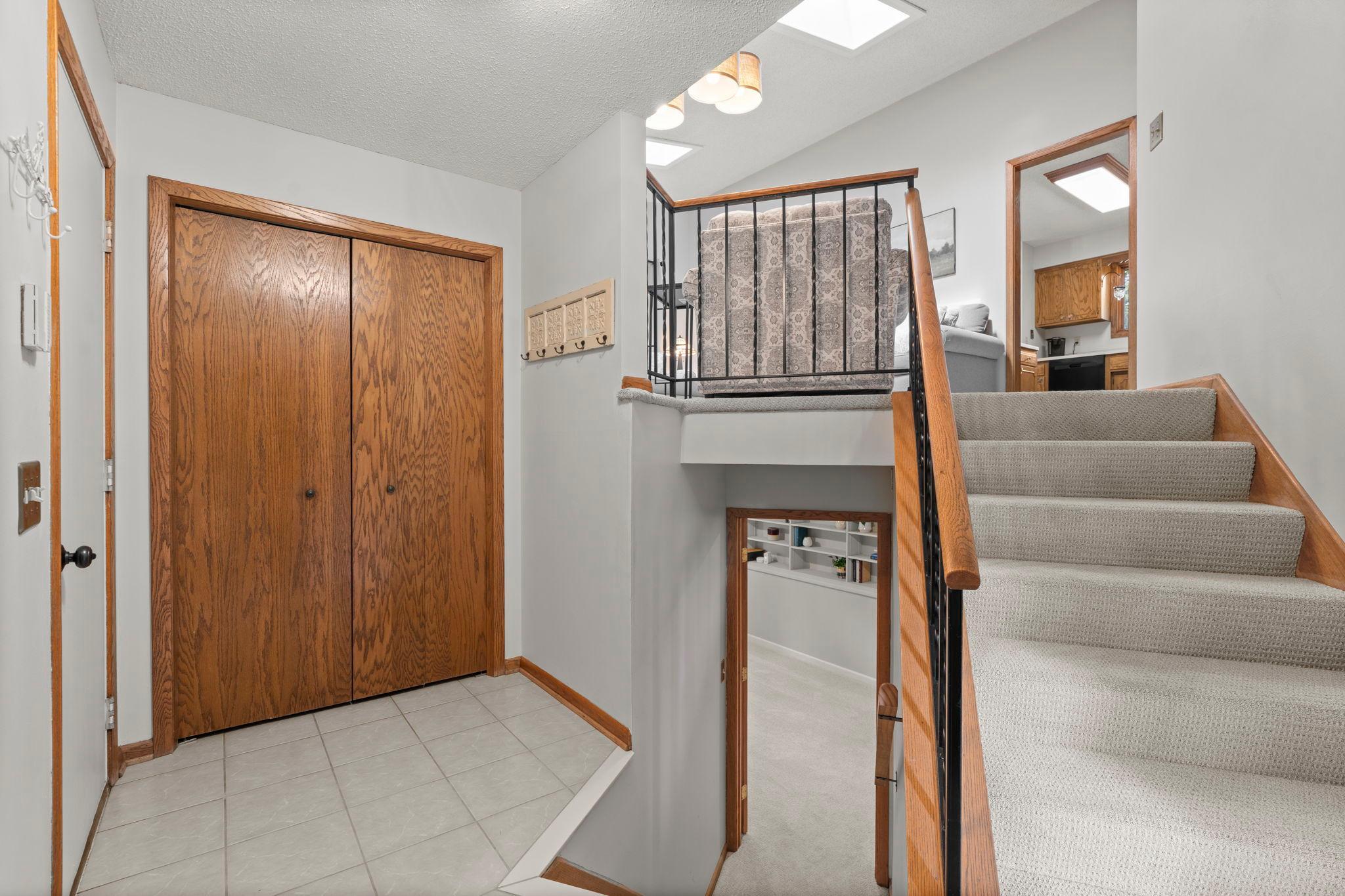 4567 Kirkwood Circle Property Photo 10