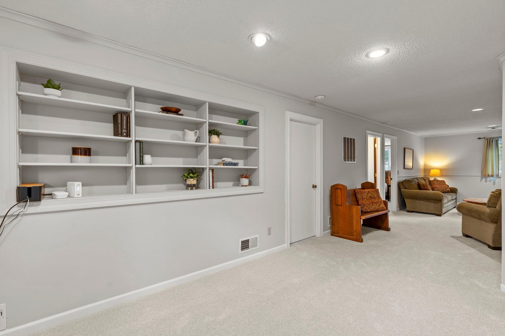 4567 Kirkwood Circle Property Photo 35
