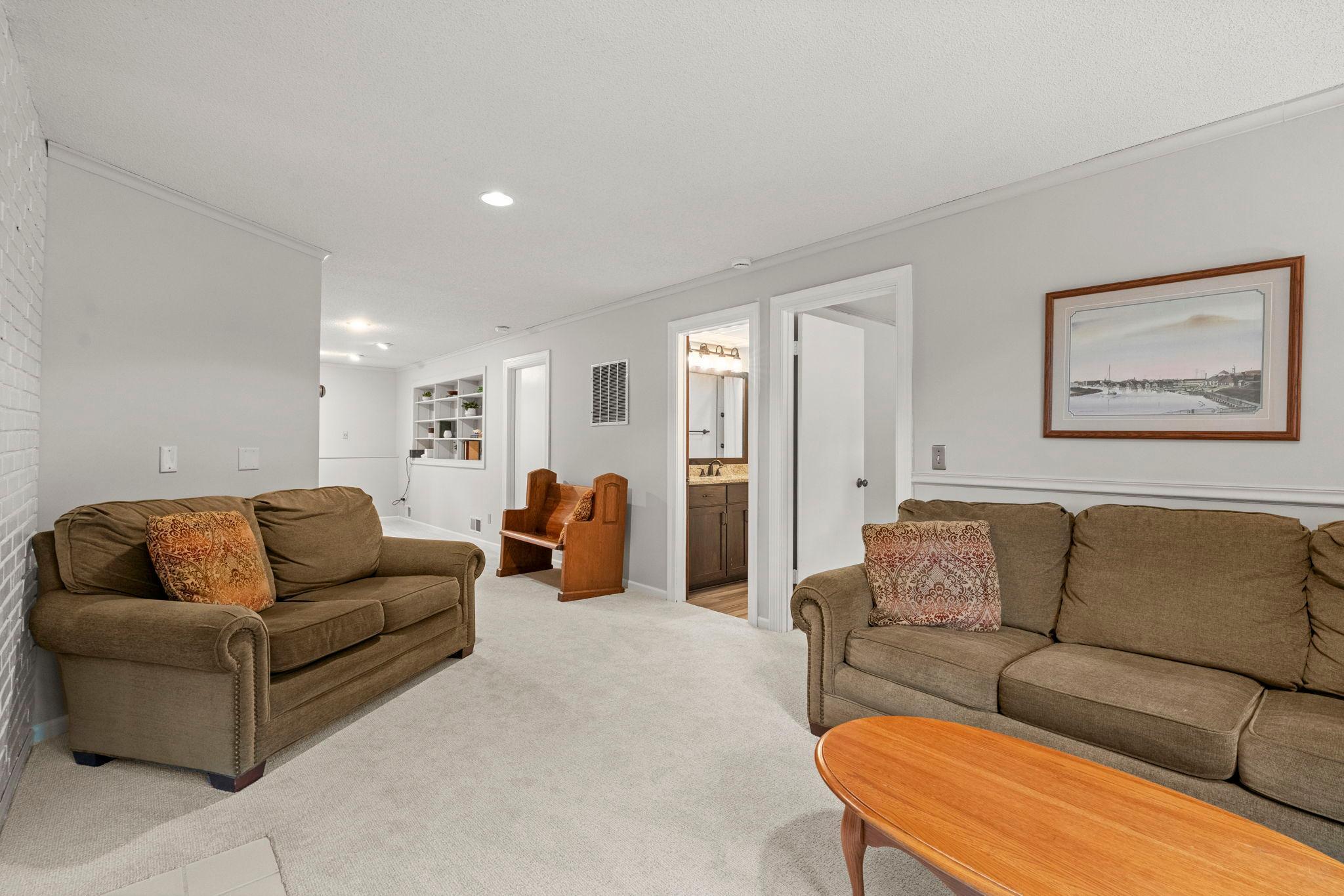 4567 Kirkwood Circle Property Photo 40