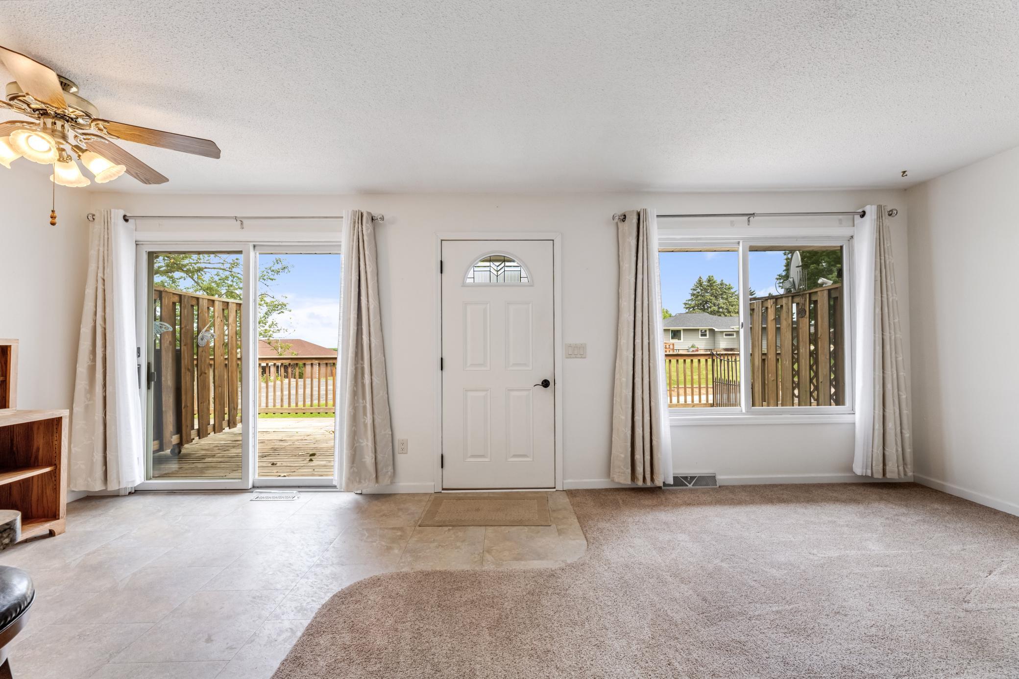 815 Kingston Street N Property Photo 2
