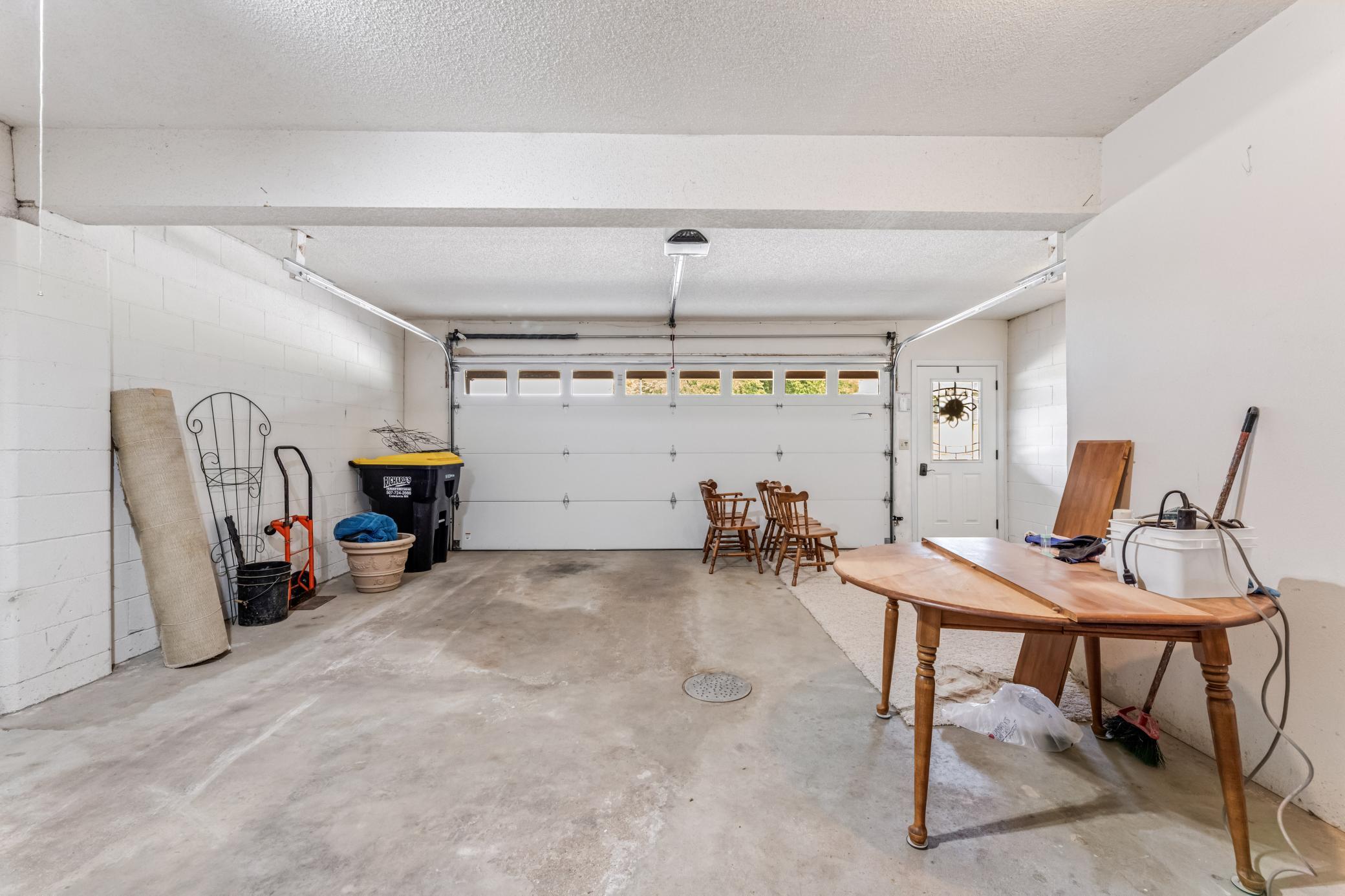 815 Kingston Street N Property Photo 13
