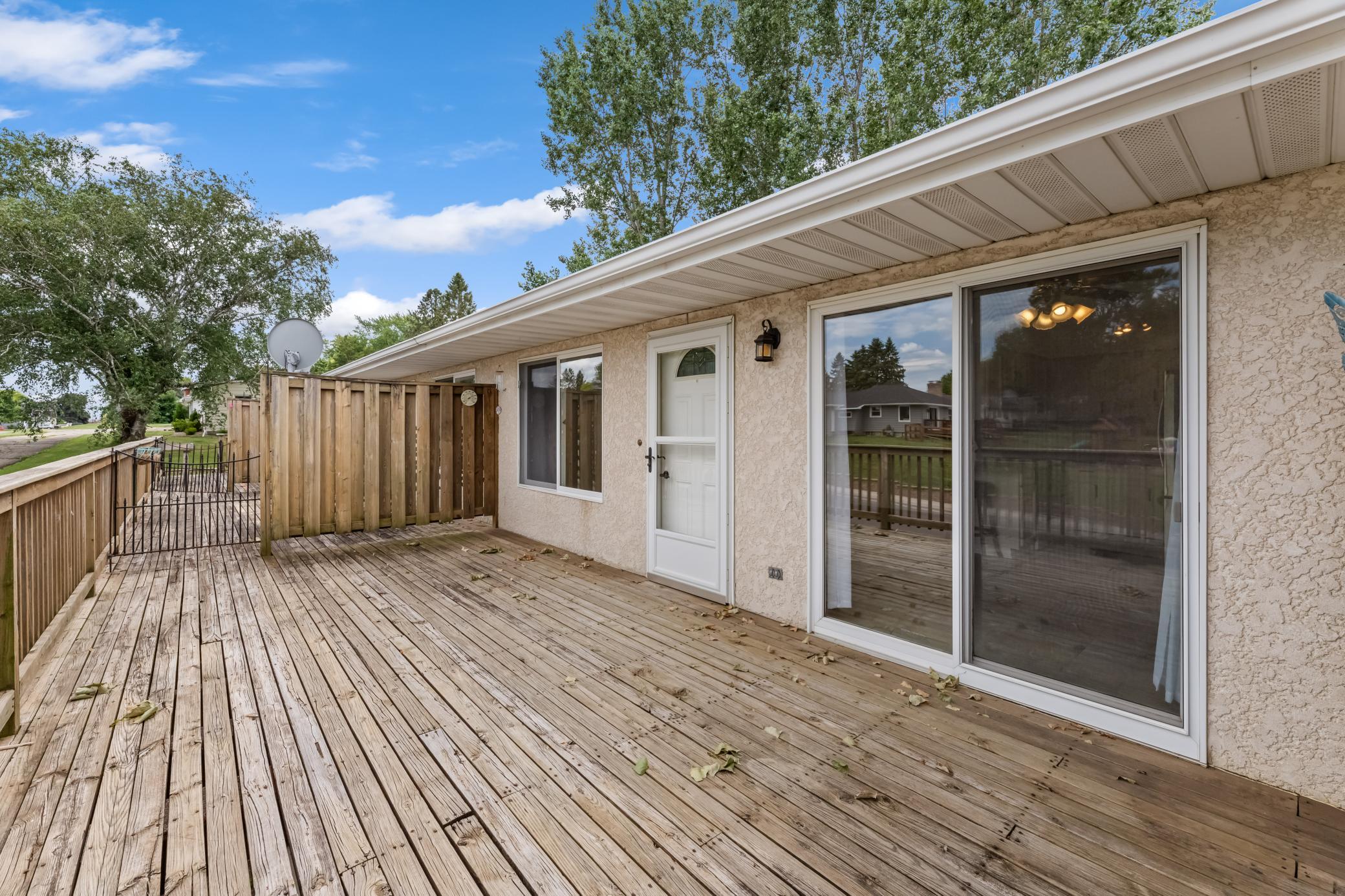 815 Kingston Street N Property Photo 18