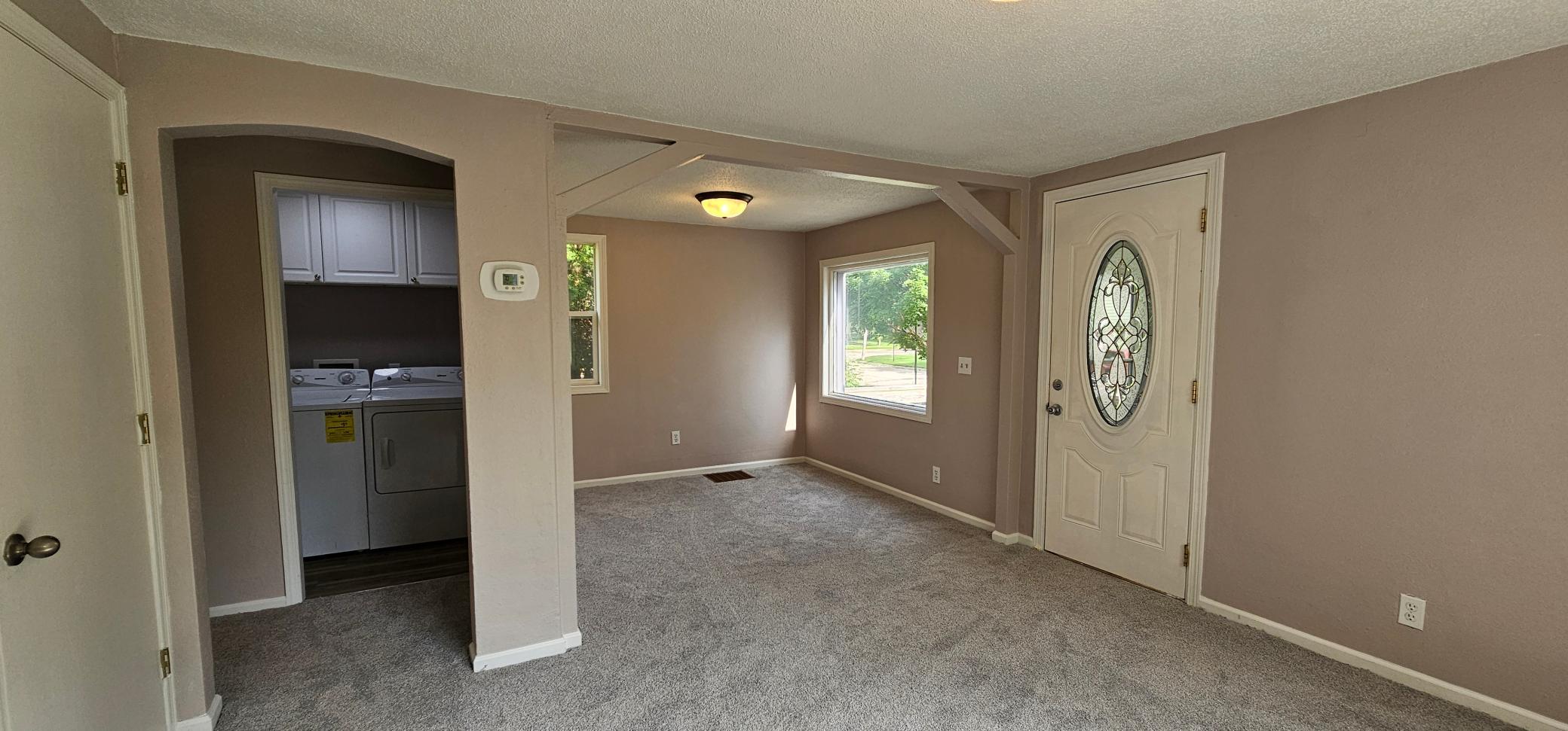 414 W Maple Avenue Property Photo 5
