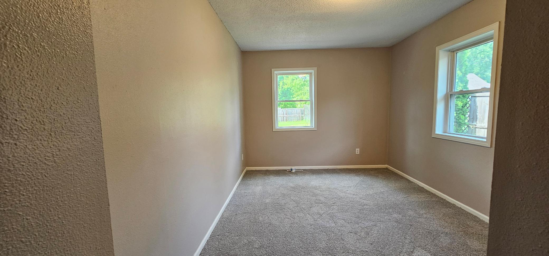414 W Maple Avenue Property Photo 12