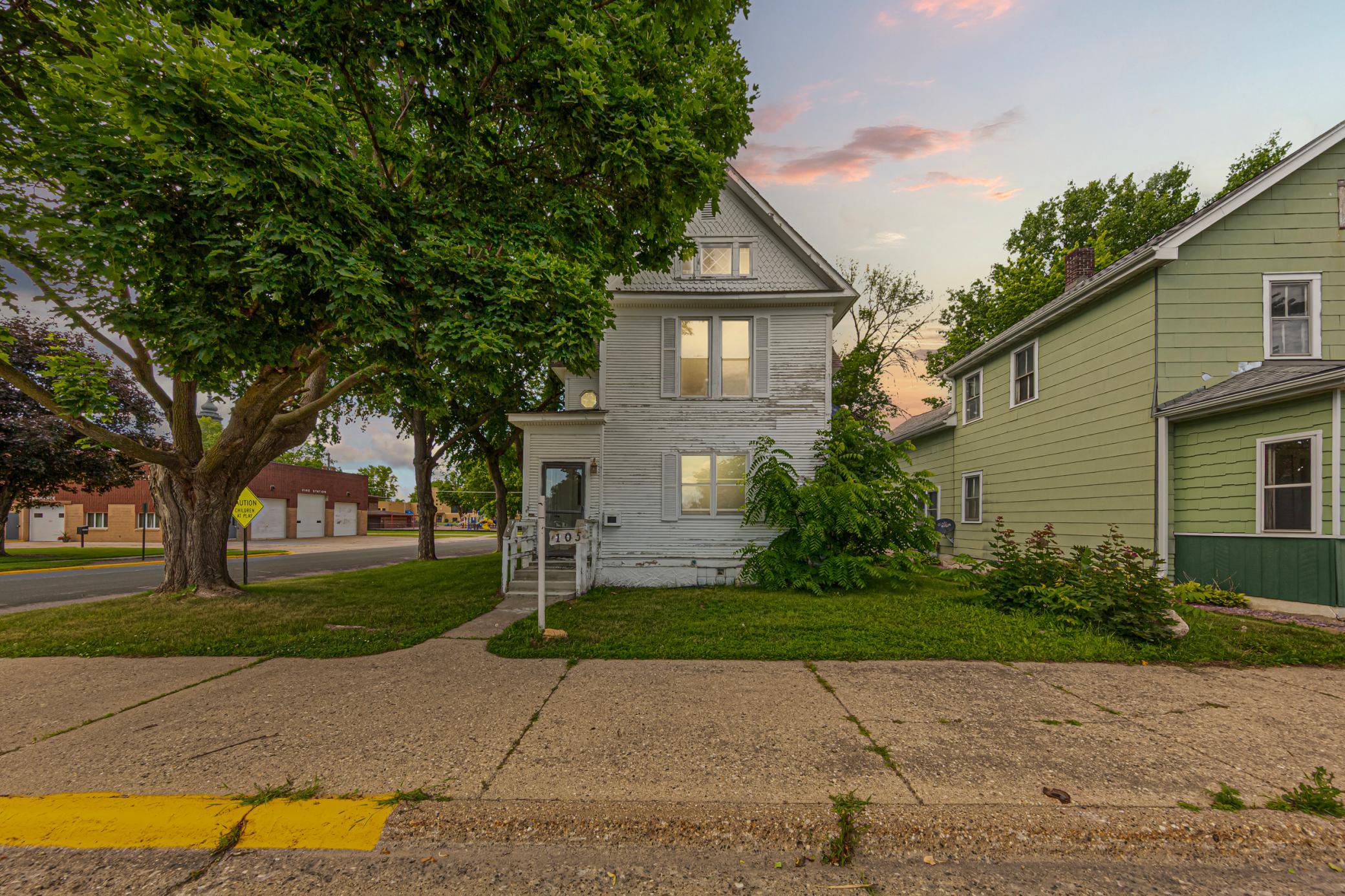 105 Ash Avenue Sw Property Photo 4