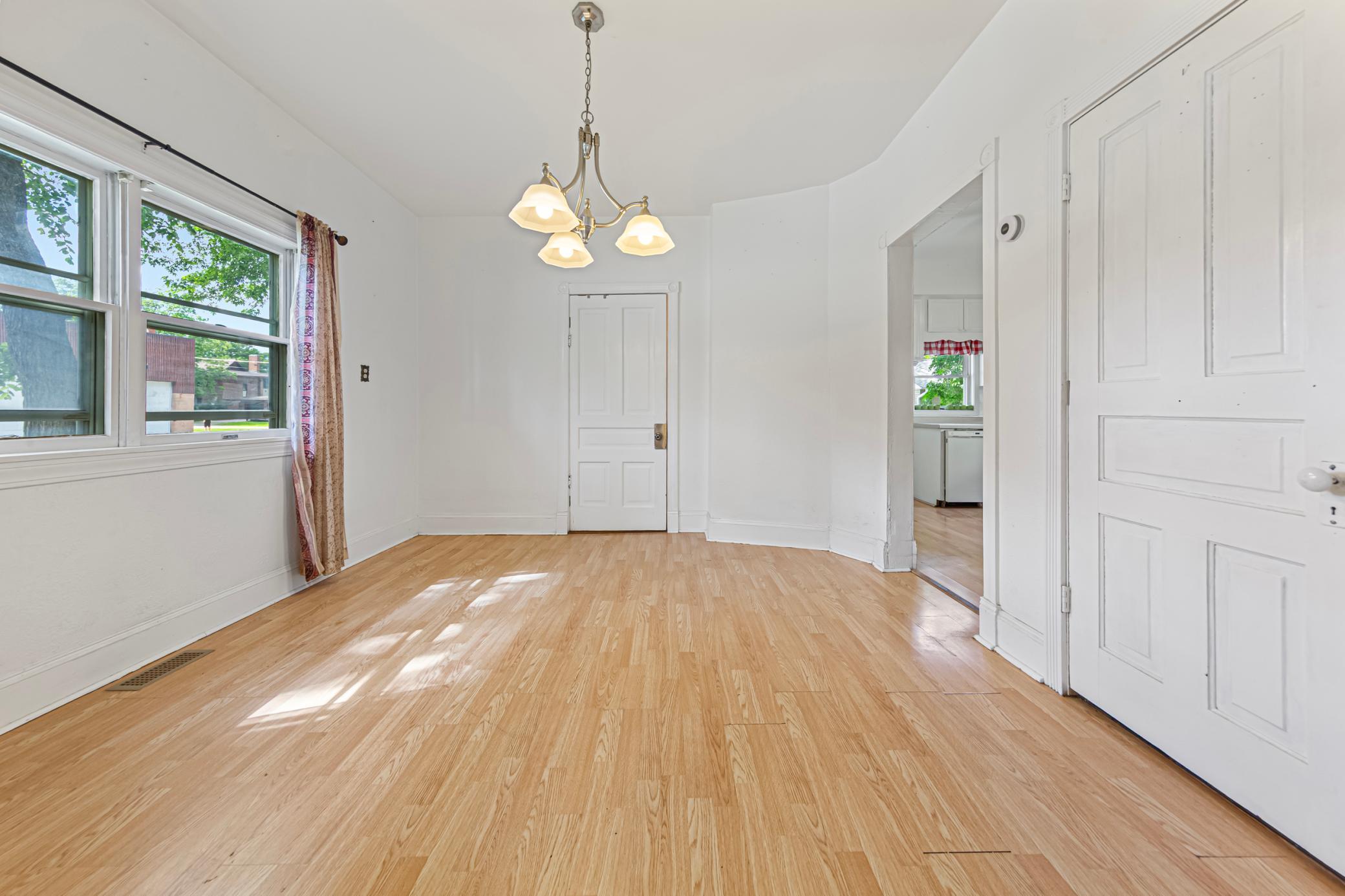 105 Ash Avenue Sw Property Photo 14