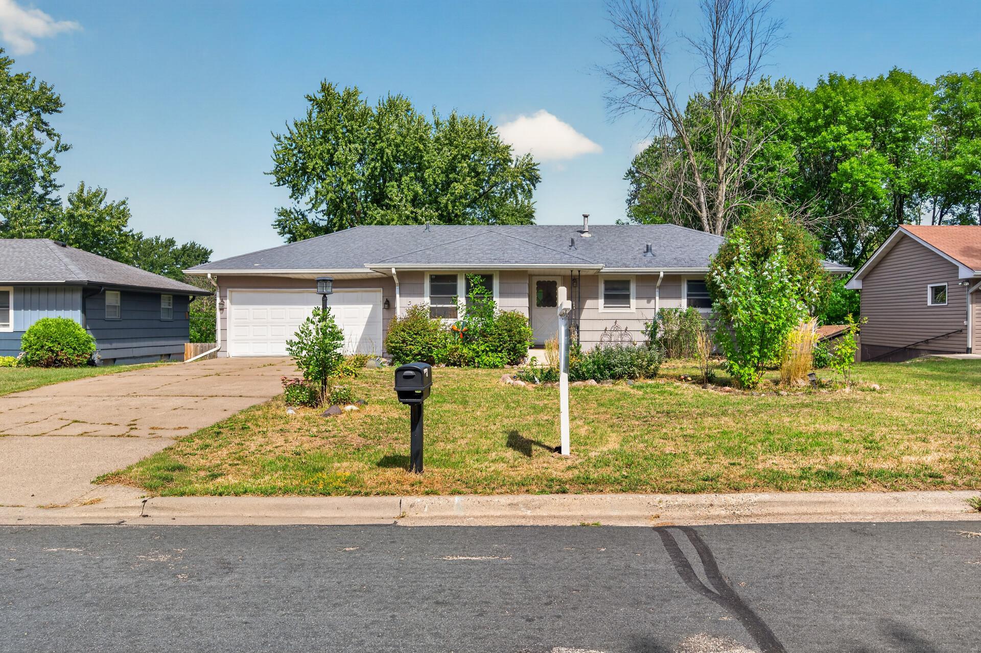 8820 60th Avenue N Property Photo 1