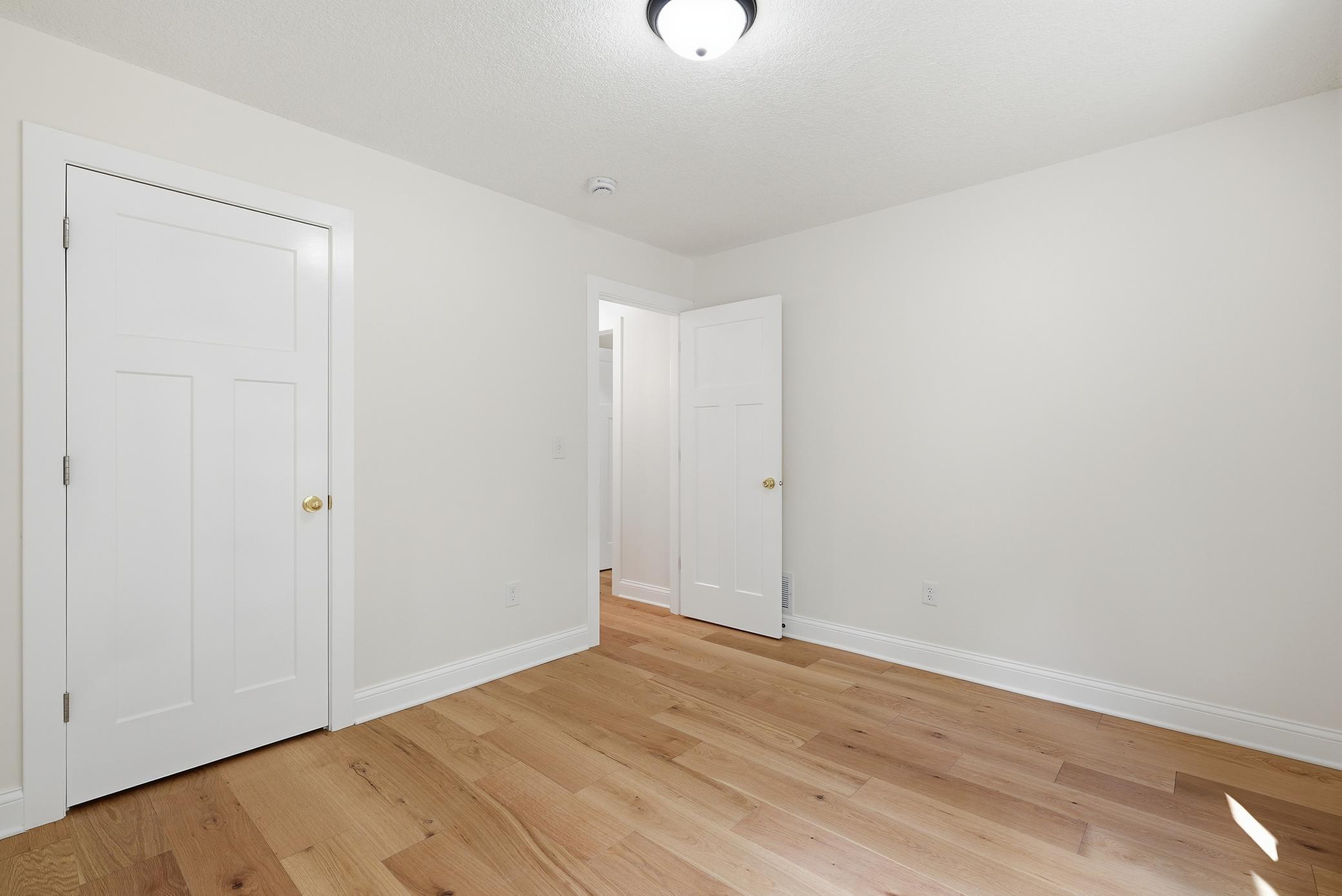 1521 Archwood Road Property Photo 19