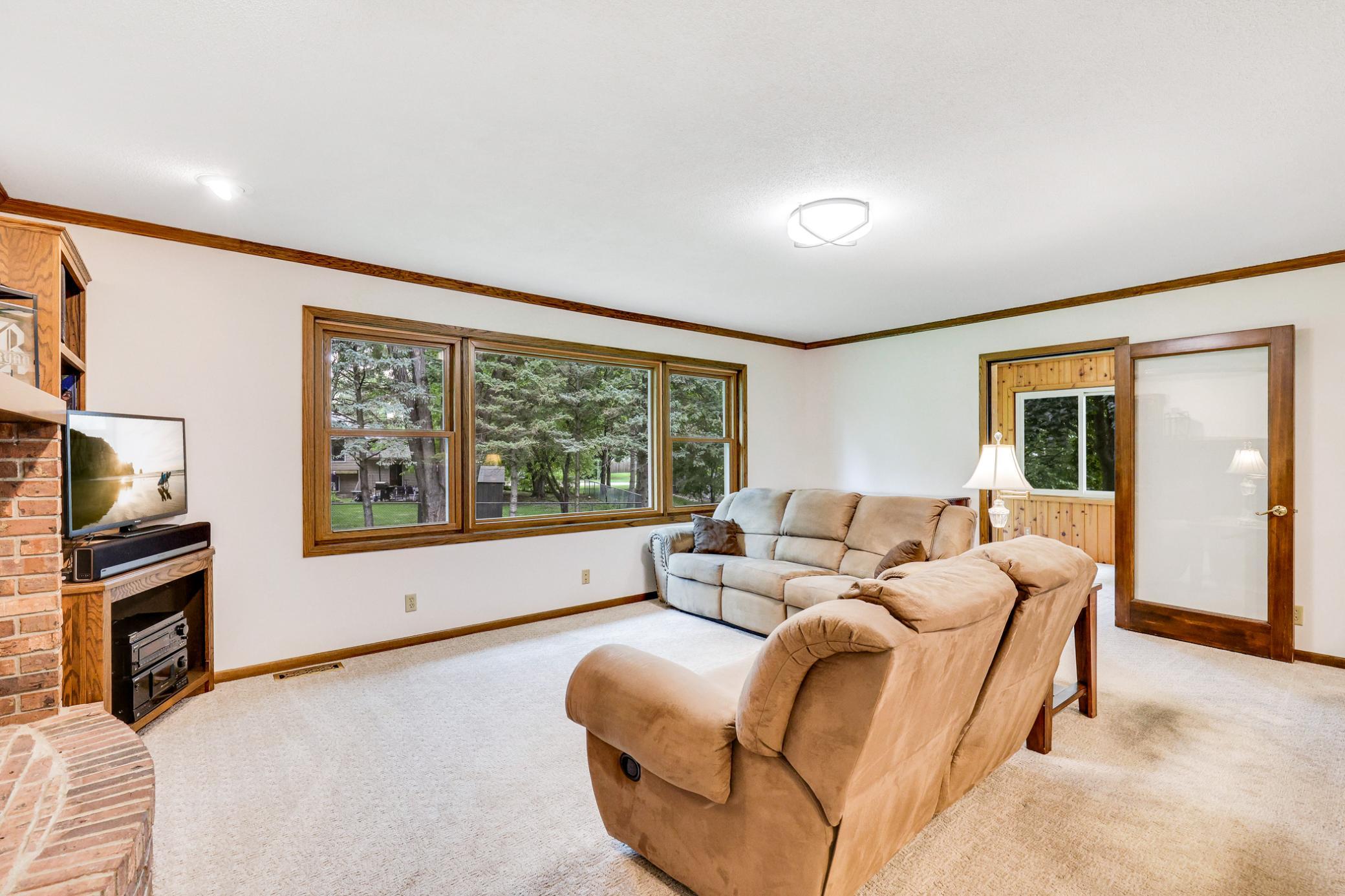 17200 Barberry Circle Property Photo 11