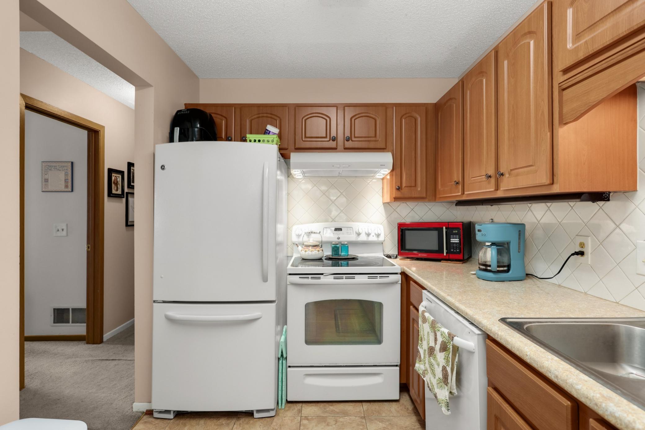15859 Gooseberry Way Property Photo 7