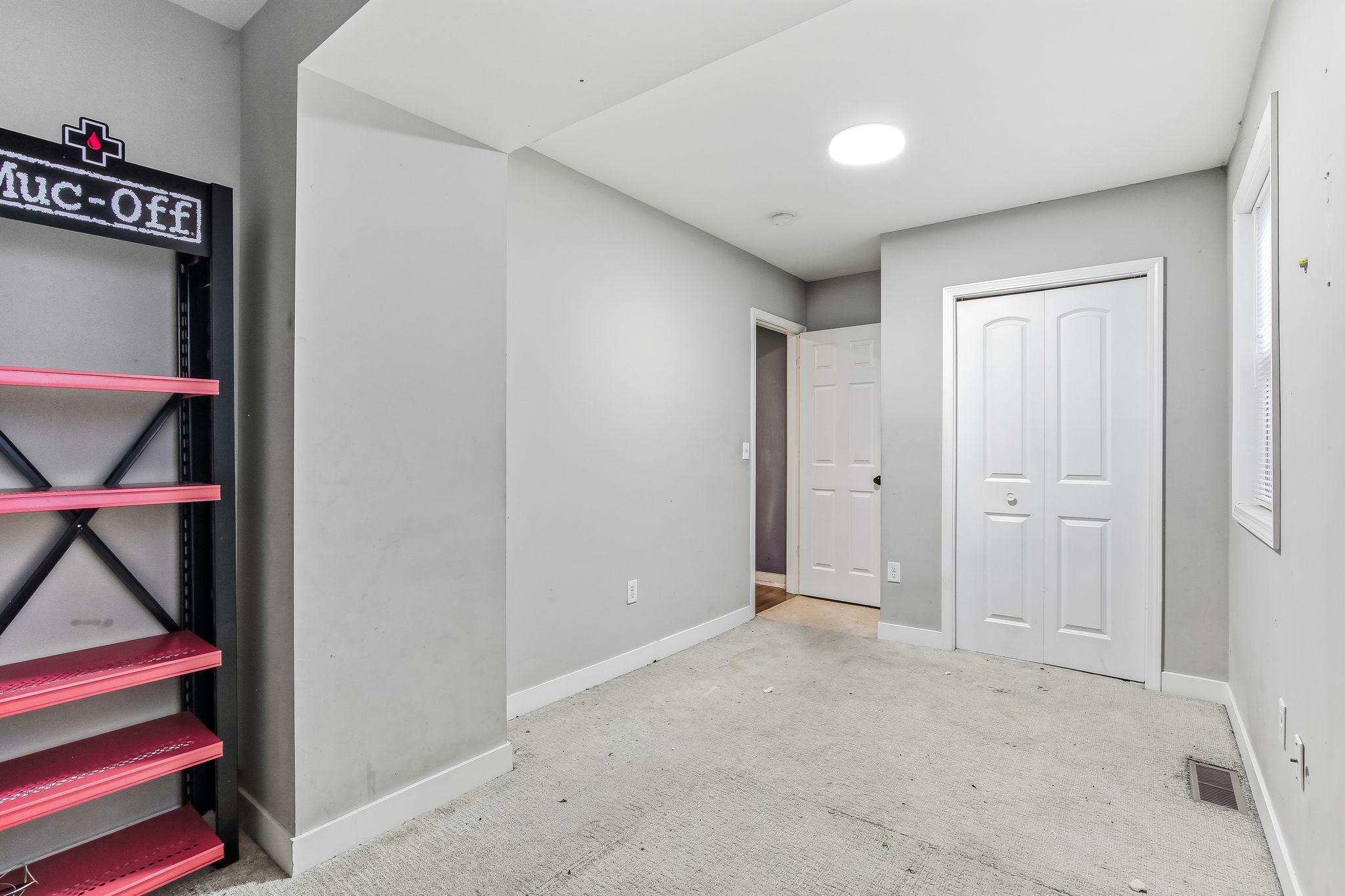 4750 Aldrich Avenue N Property Photo 14