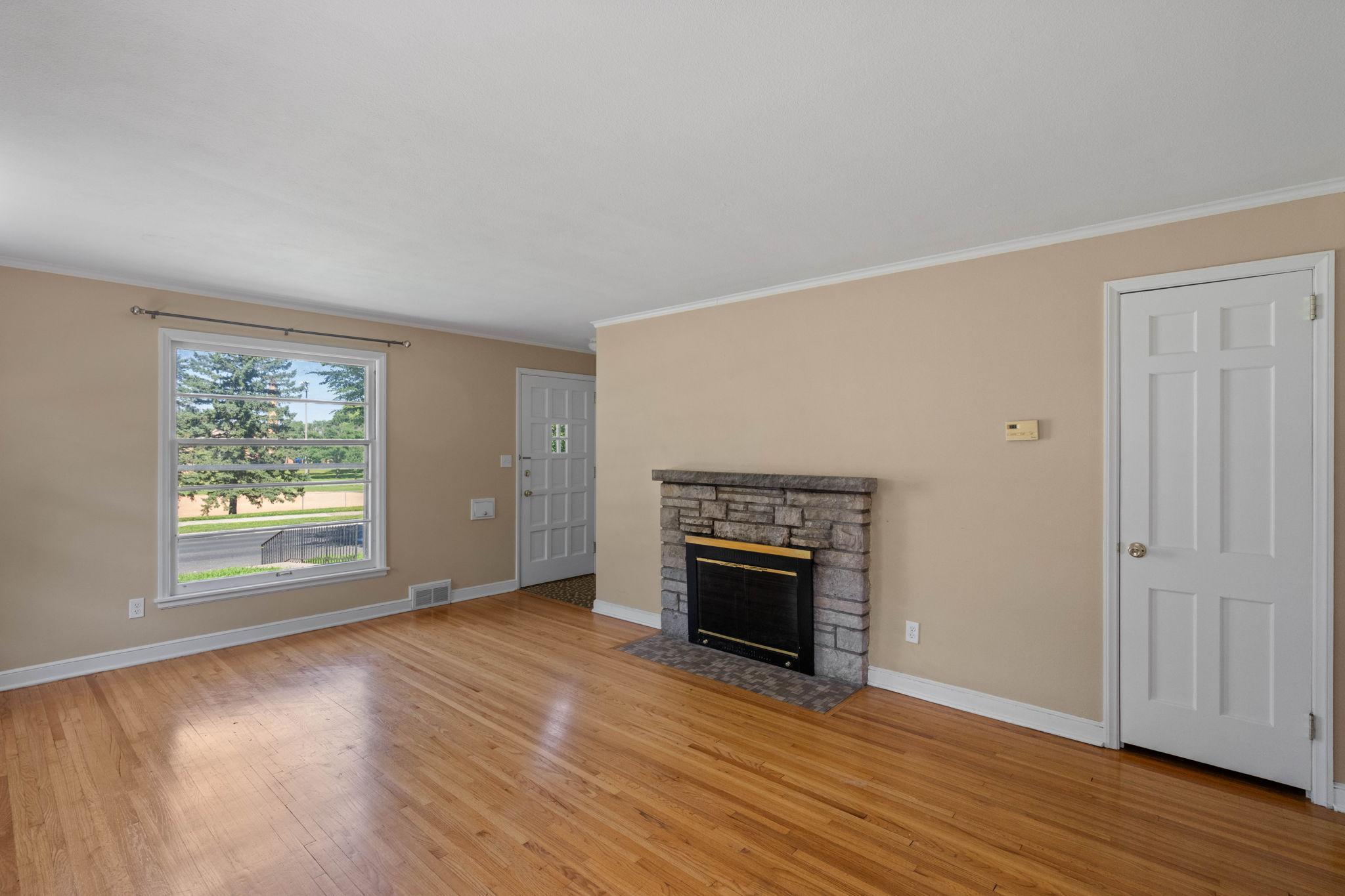5633 Penn Avenue S Property Photo 8