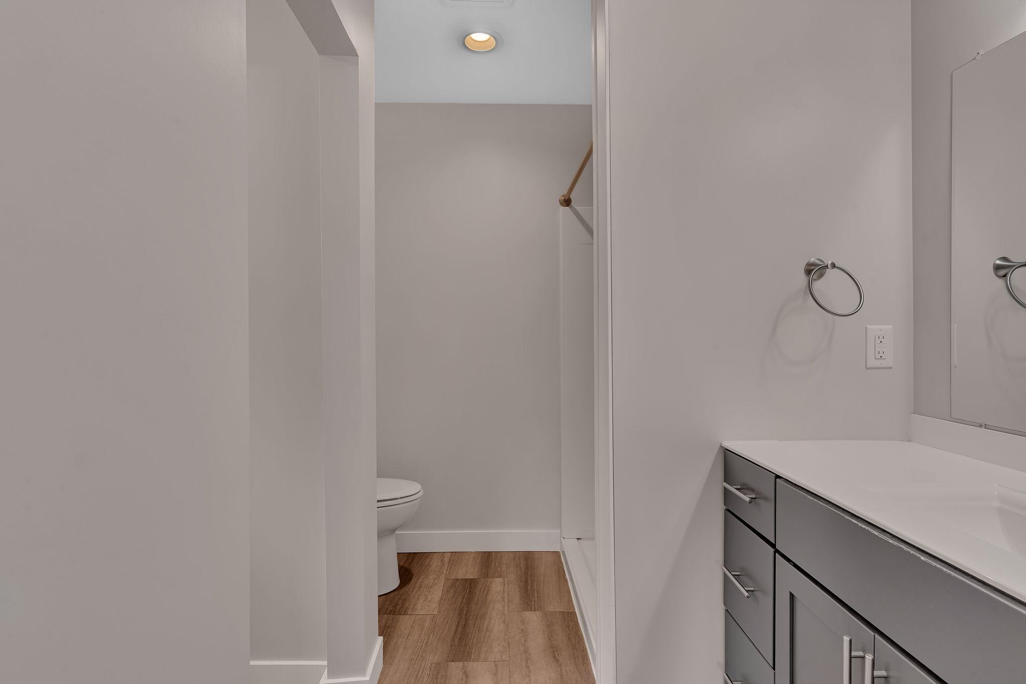 1633 18th Avenue Nw Property Photo 20