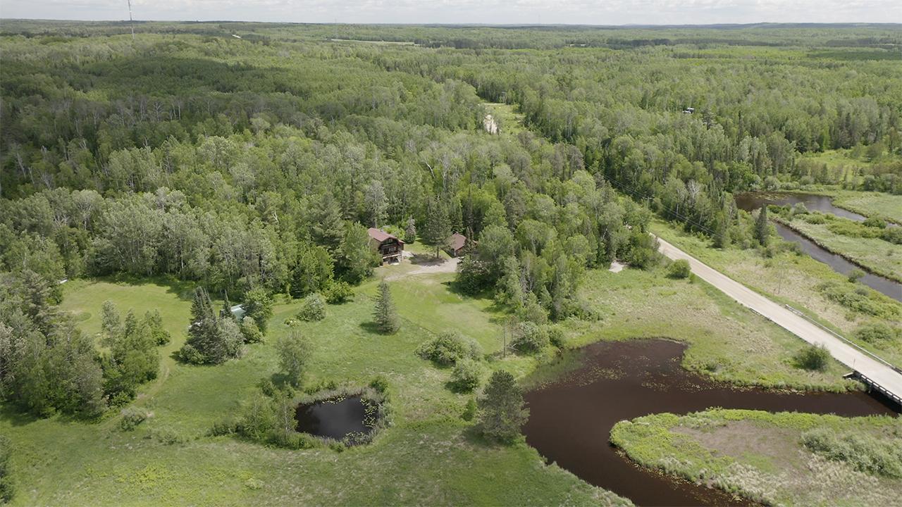 9289 Heino Road Property Photo 1