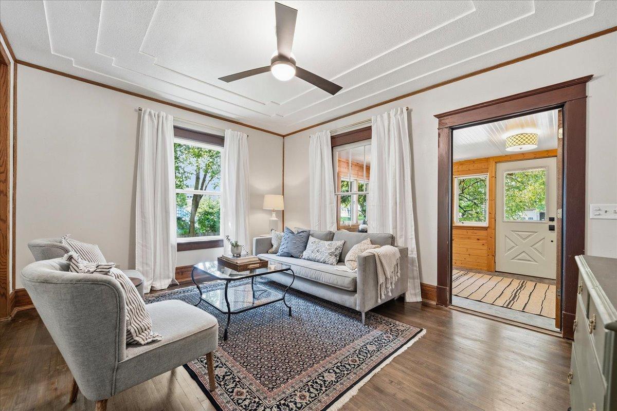6 4th Street Nw Property Photo 7