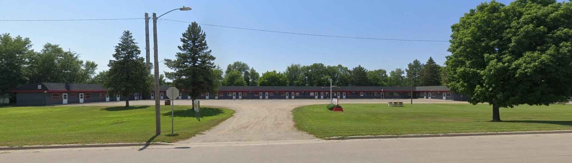 403 5th Street N Property Photo 2
