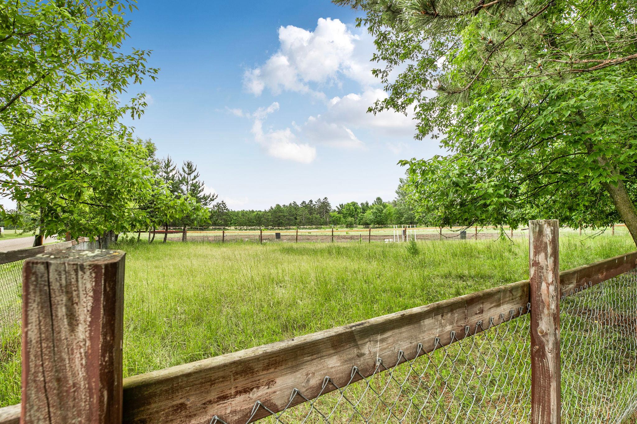 5668 Brook Creek Road Property Photo 5