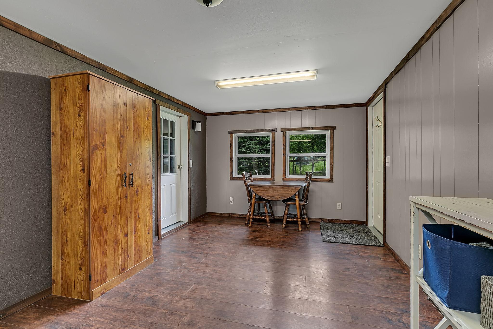 5668 Brook Creek Road Property Photo 14