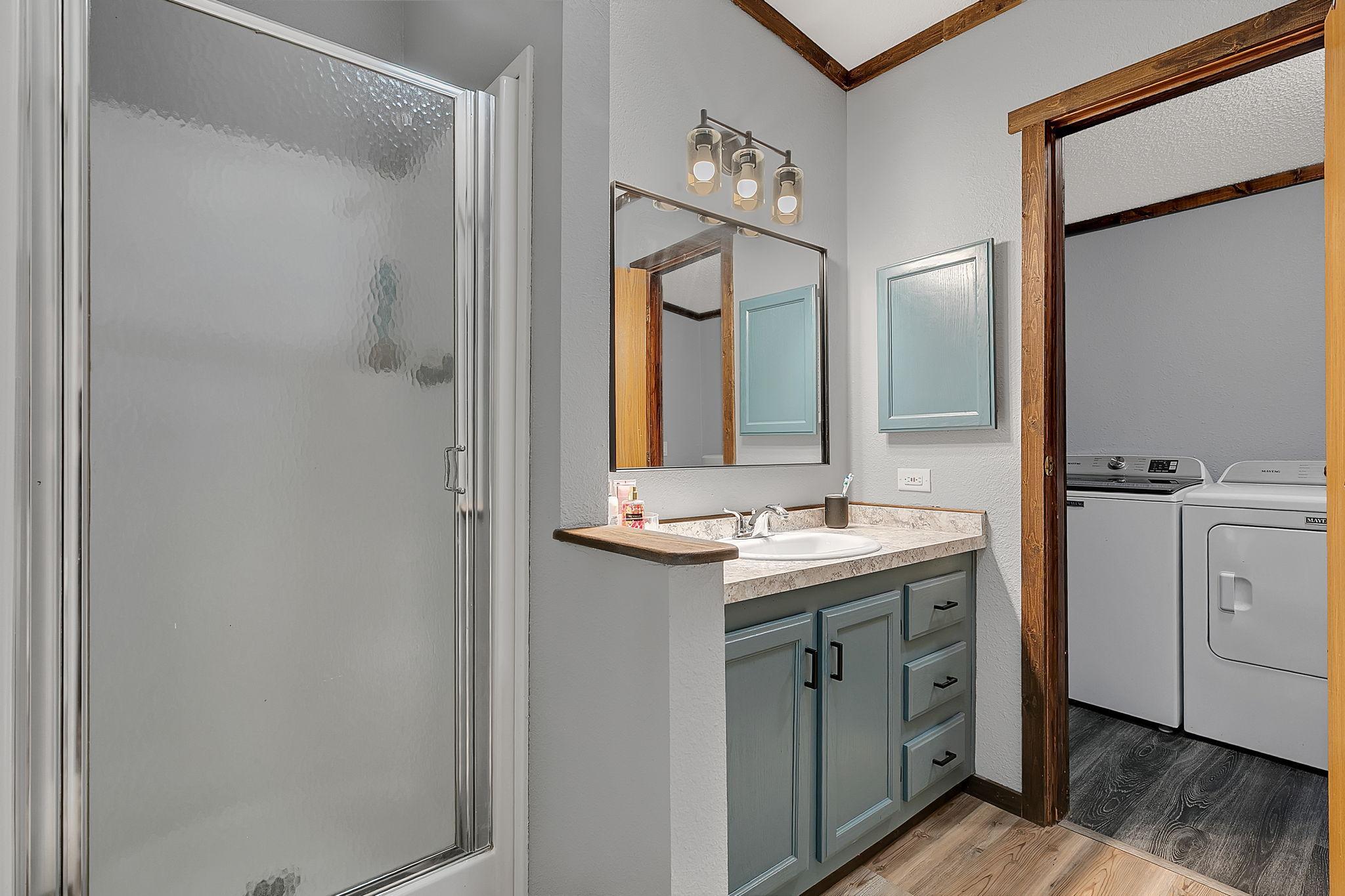 5668 Brook Creek Road Property Photo 18